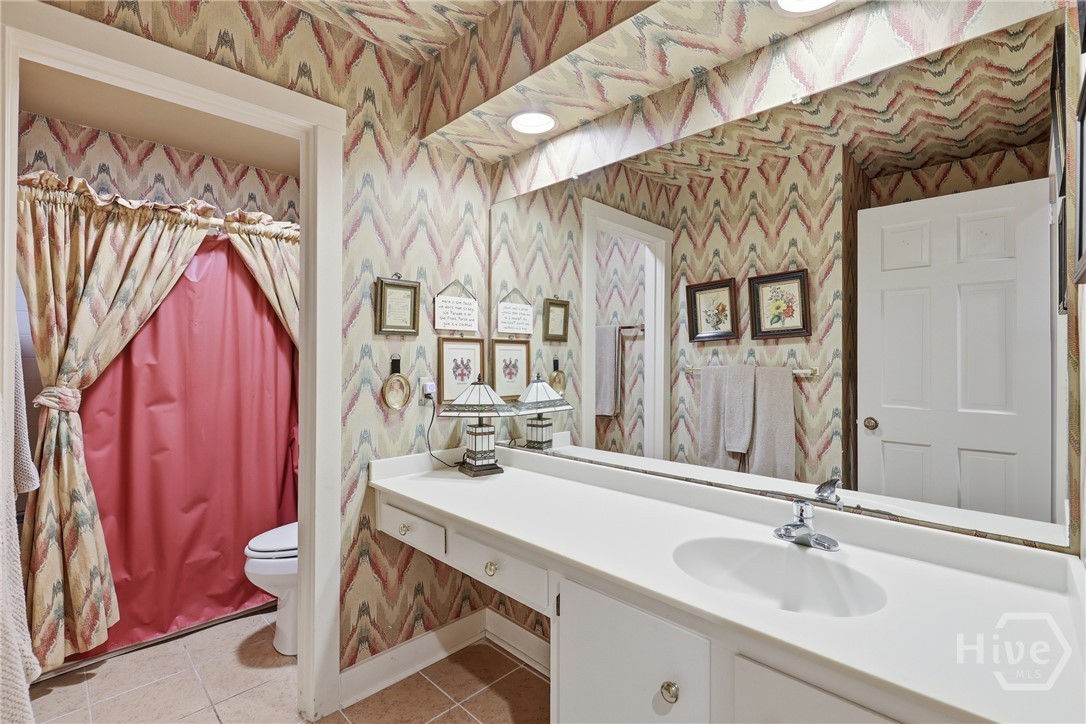 402 E 44th Street, Savannah, GA, 31405