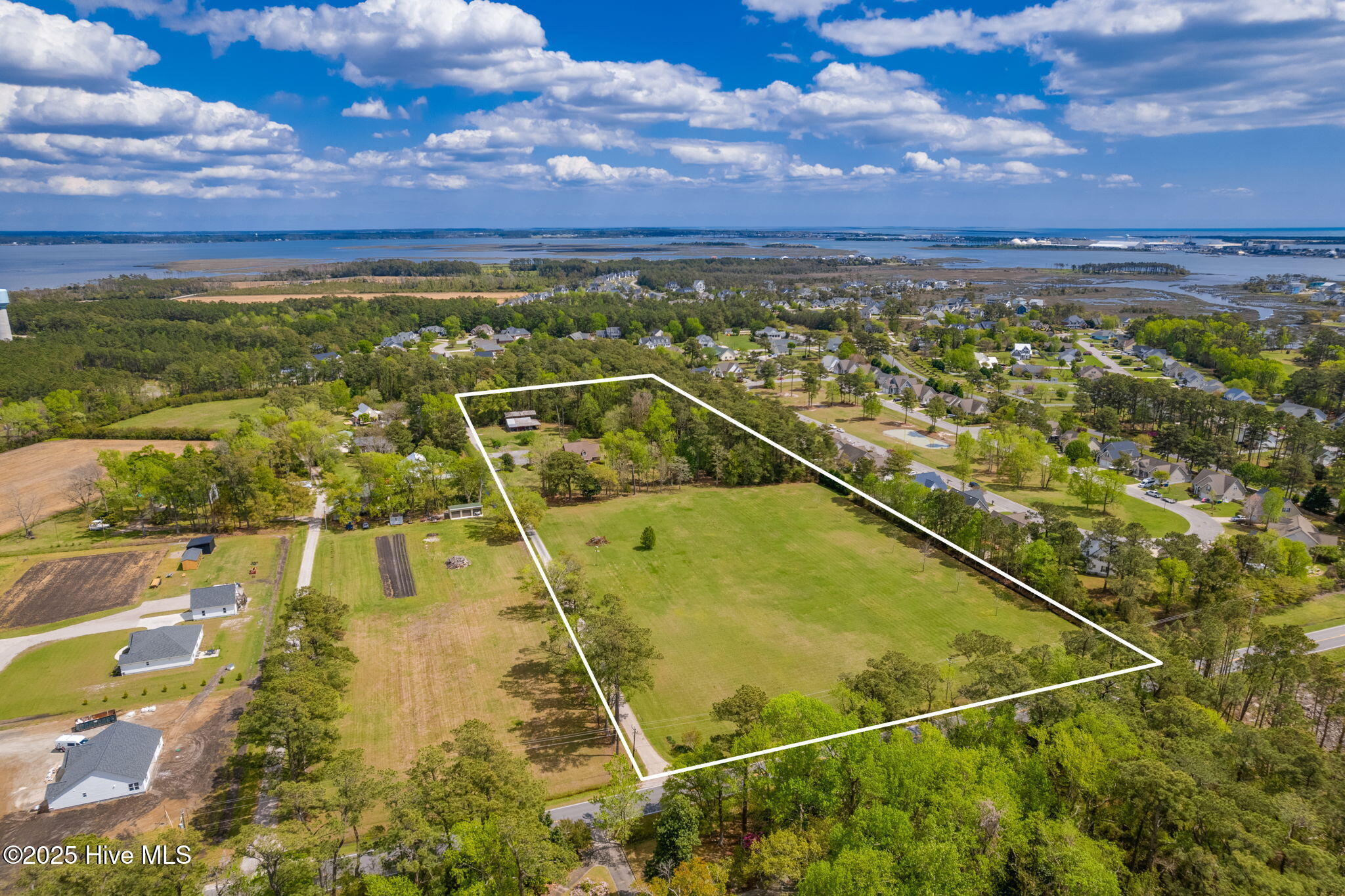 Homes for sale in Morehead City, NC | 1630 N 20th St, Morehead City, NC 28557 | MLS# 100504304