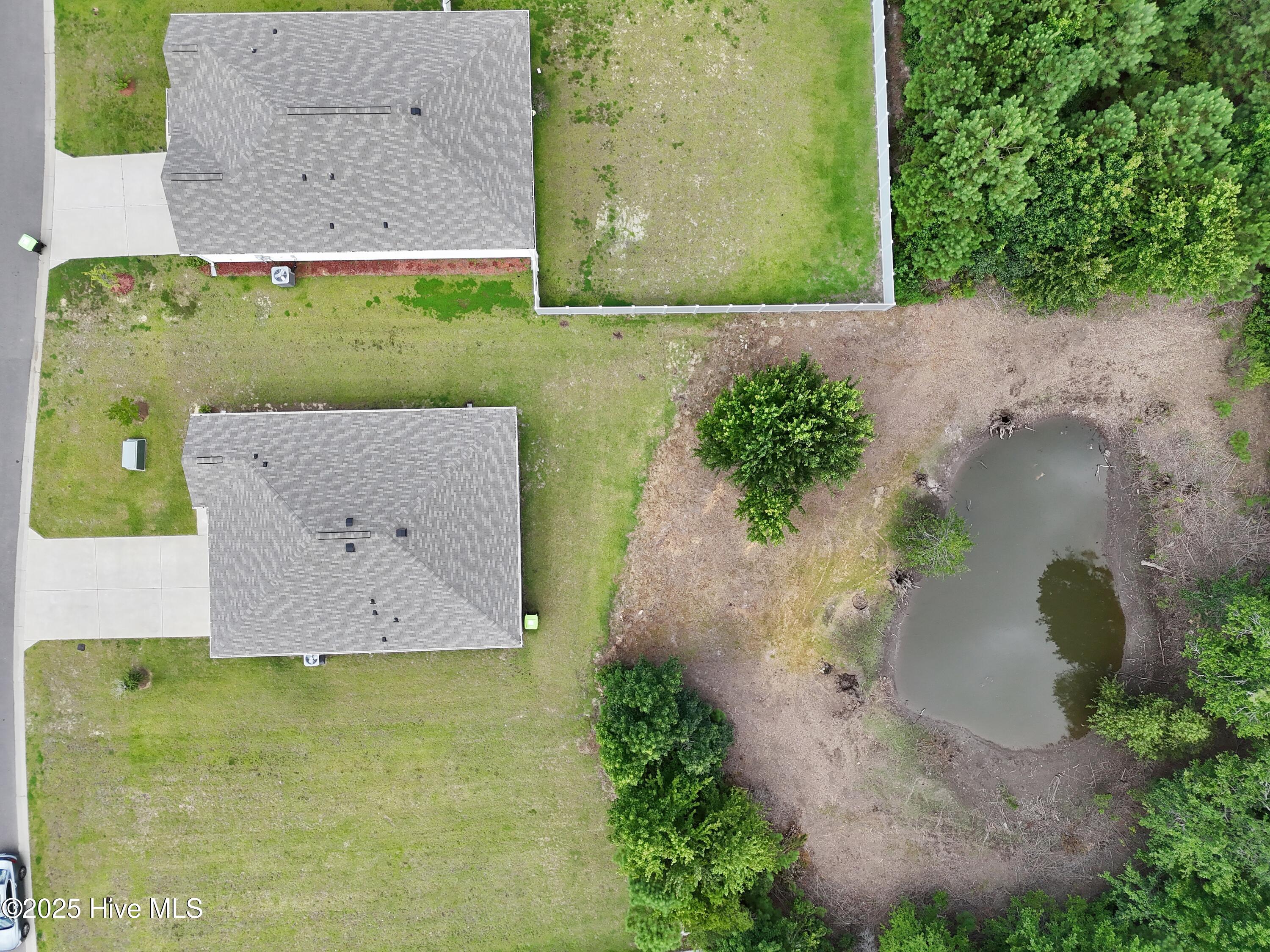 100519595 | Photo 20