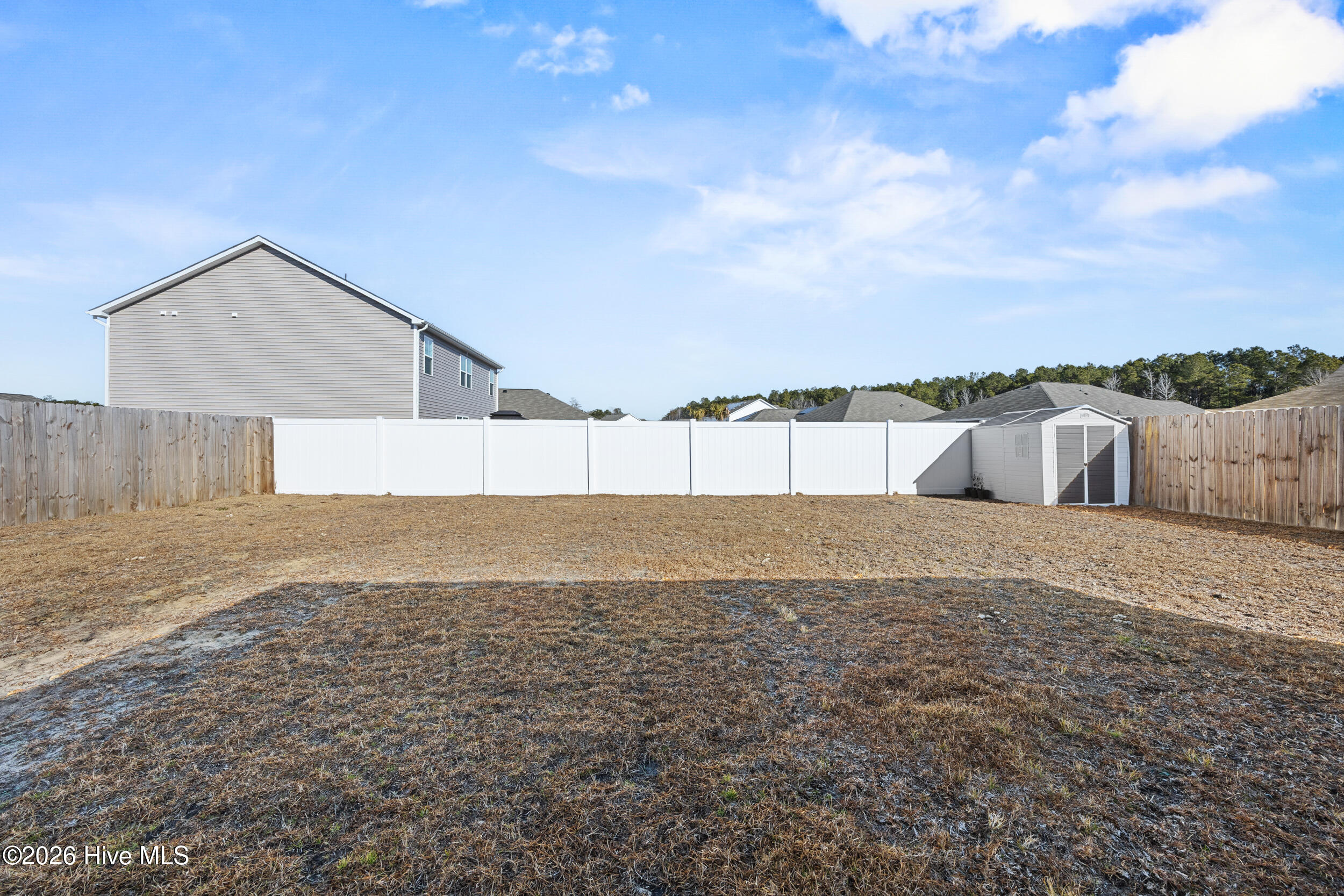 100555652 | Photo 41