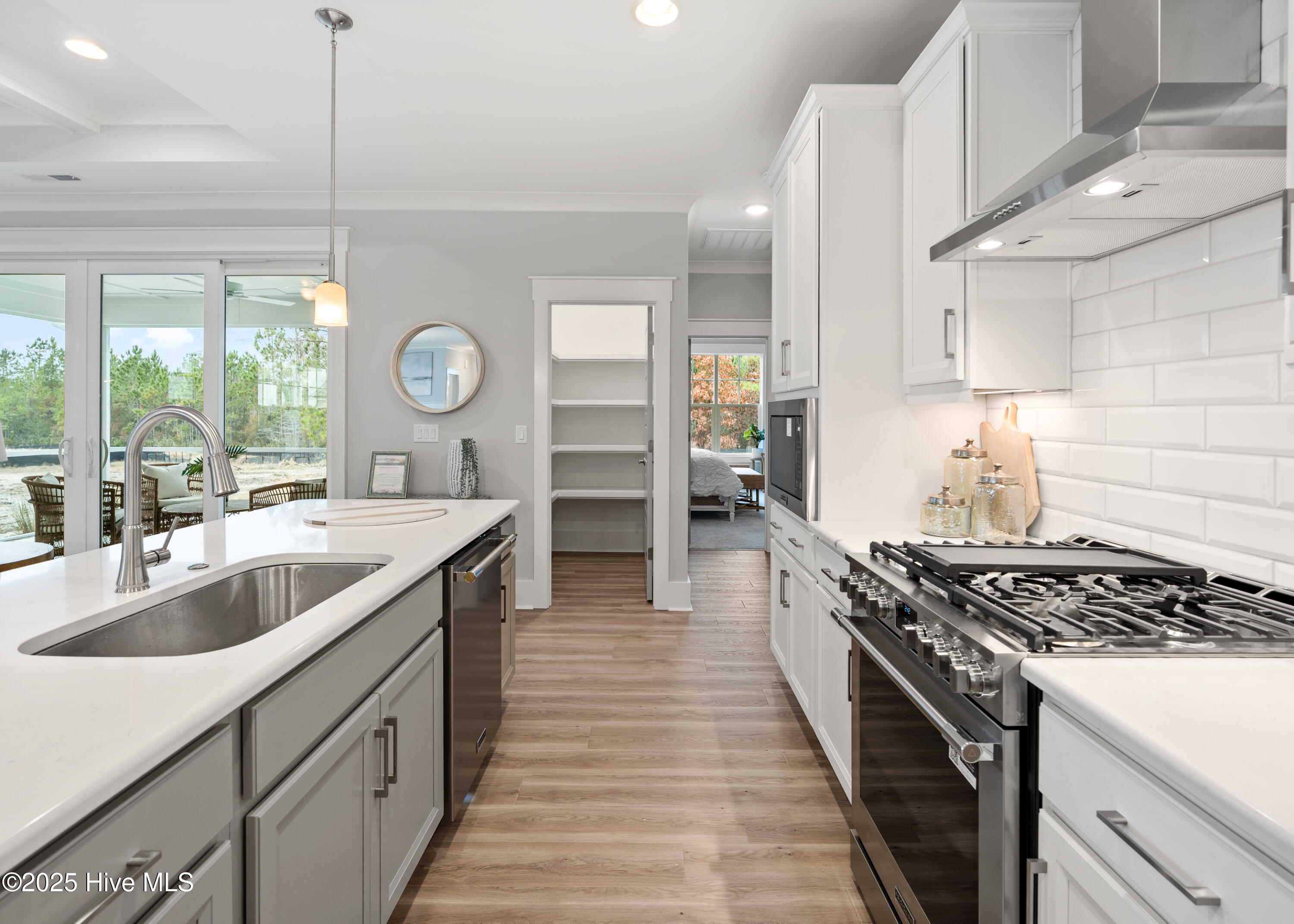 100524919 | Photo 20