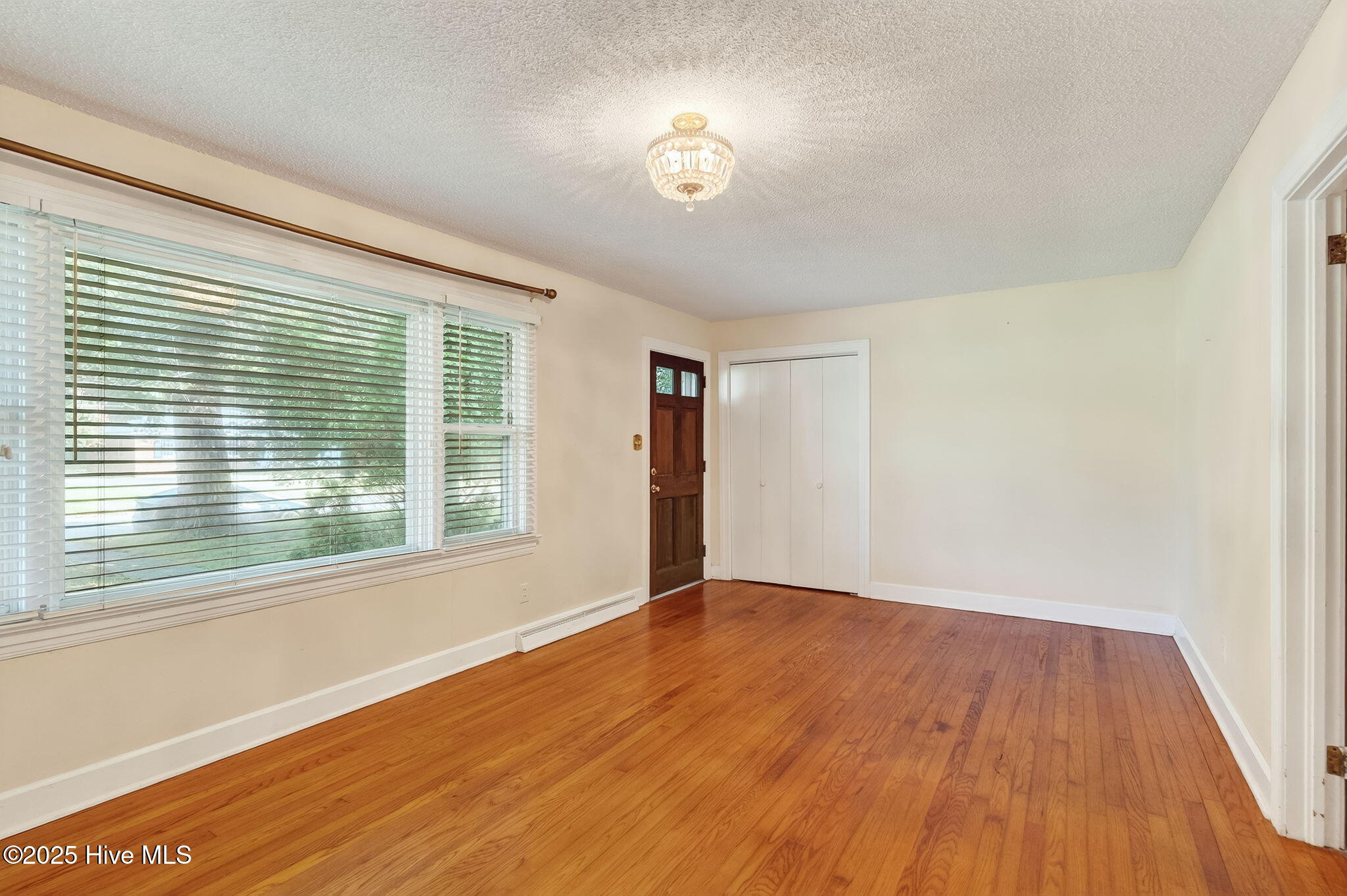 Homes for sale in Smithfield, NC | 911 S Crescent Dr, Smithfield, NC 27577 | MLS# 100521162