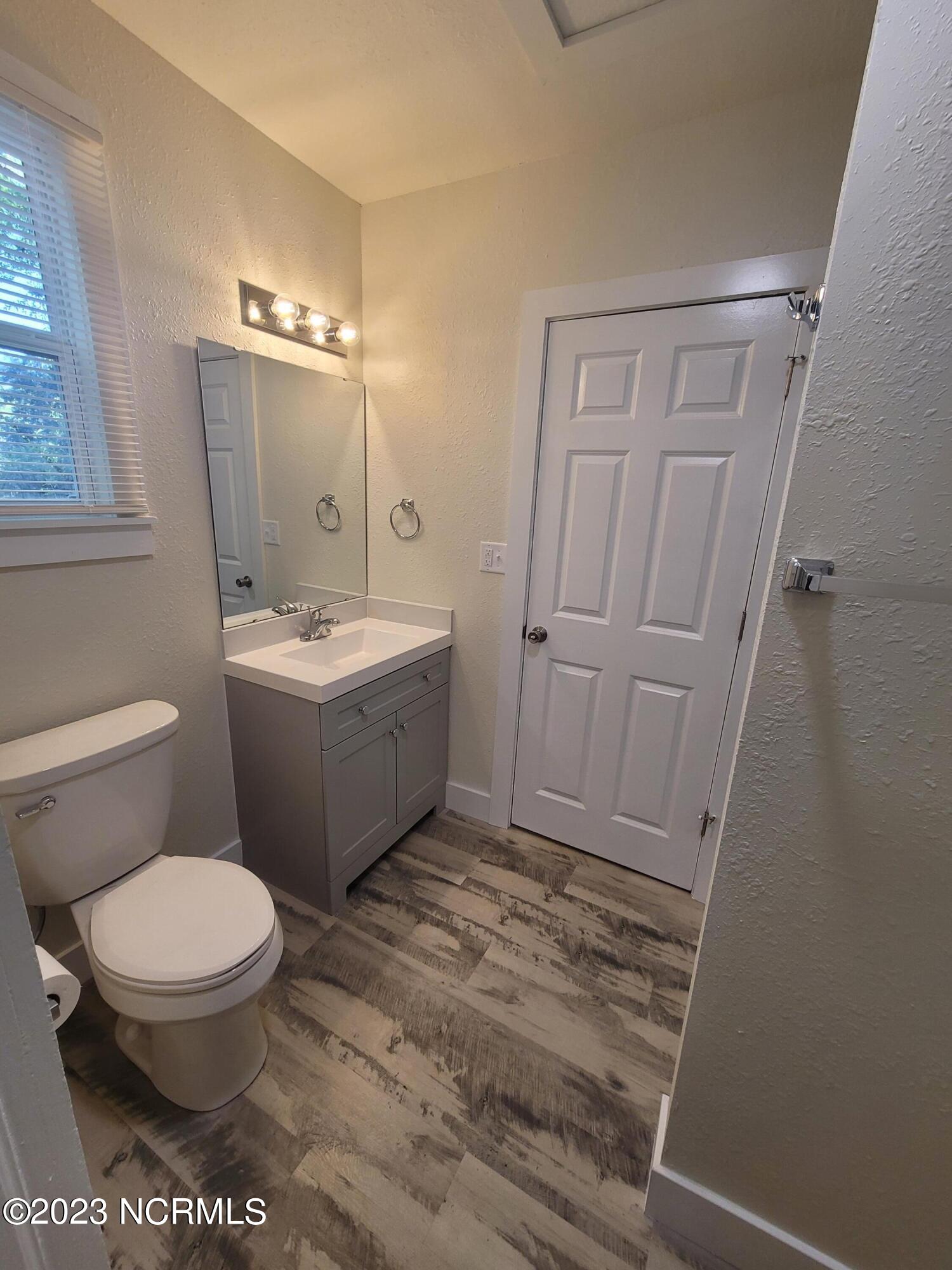 100538576 | Photo 16