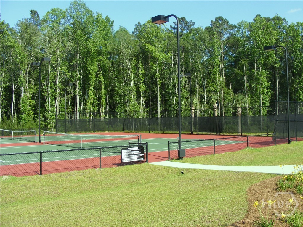 Highlands Clubhouse and Amenities