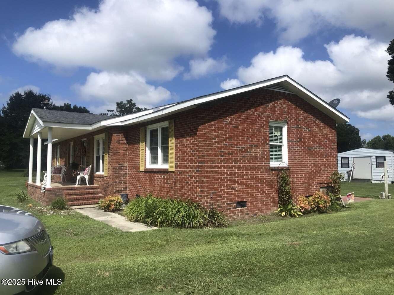 100532581 | Photo 10