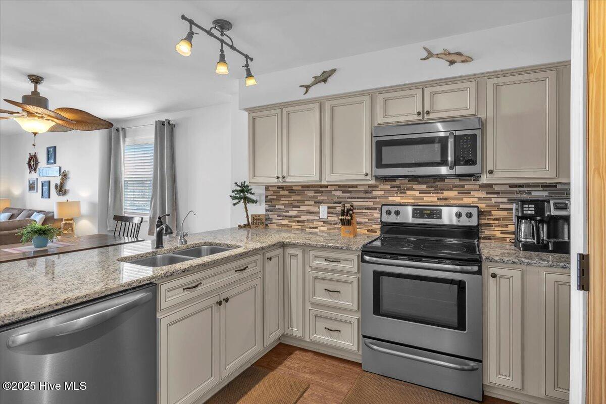 03-Final 601 Canal Dr Unit 6- RJREM-7662