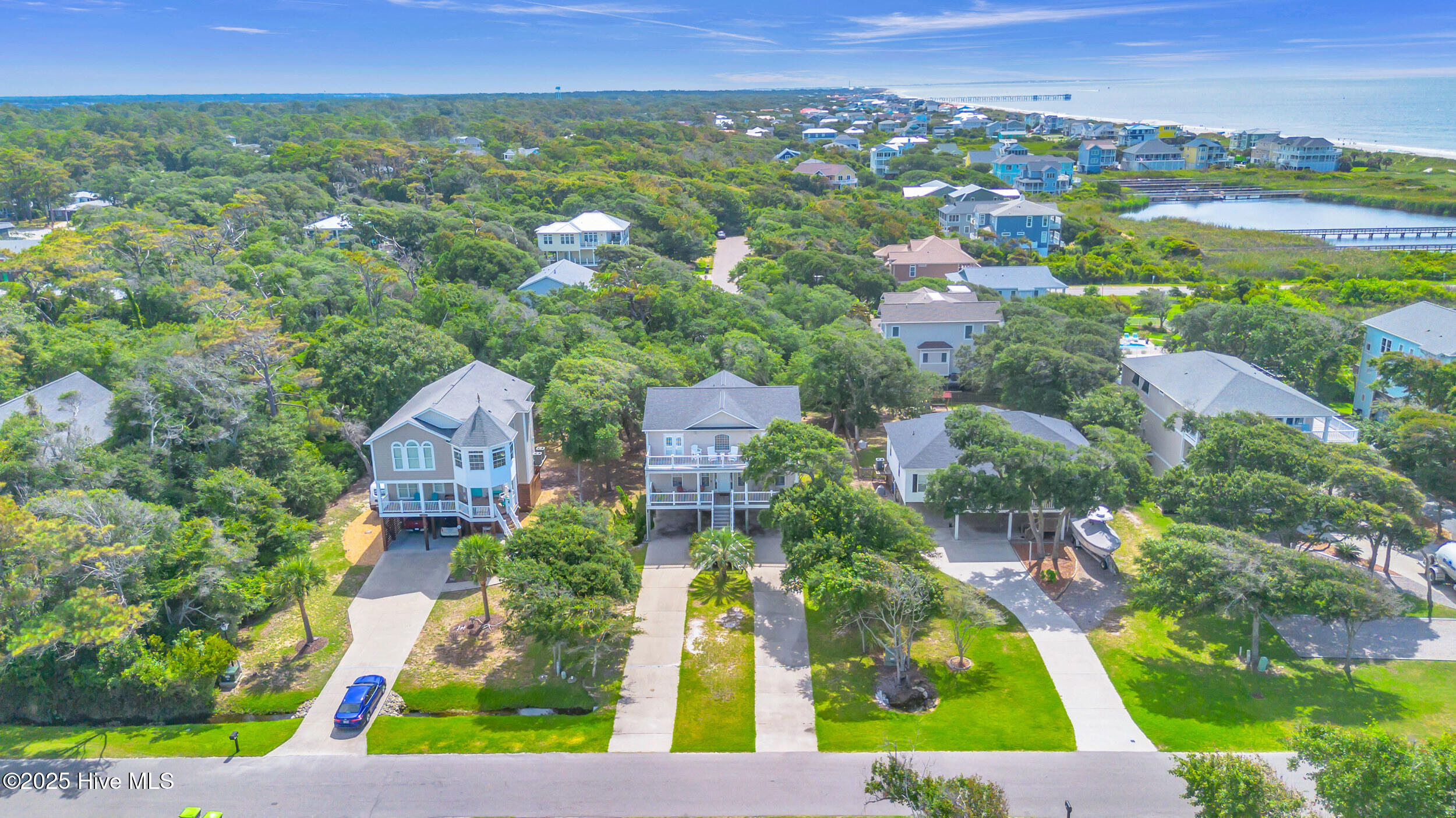 100522612 | Photo 69