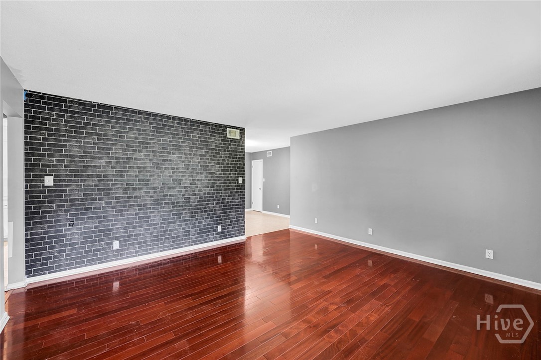 9 Austin Drive, Savannah, GA 31419 Listing Photo  7