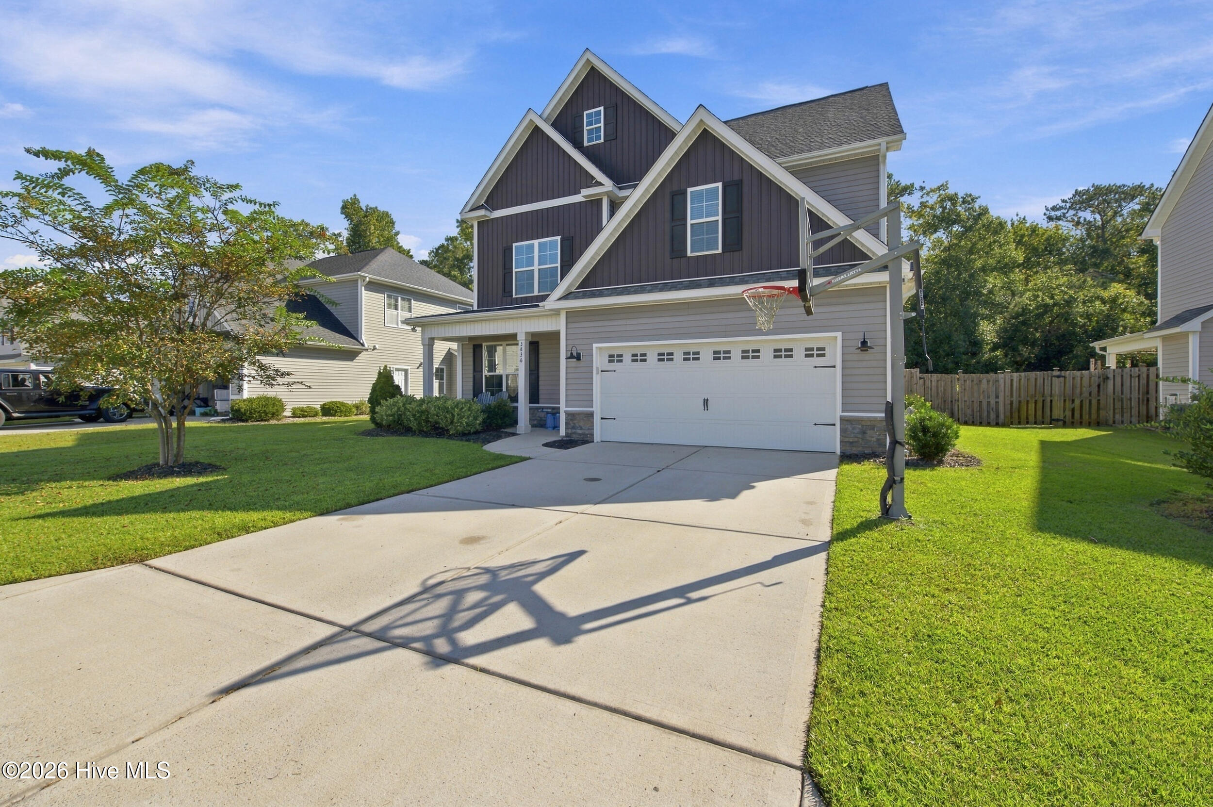 Photo 3 of Single family home for sale at 3836 Smooth Water Dr, Castle Hayne, NC 28429 | MLS# 100606921 | Listing updated on 2026-10-07