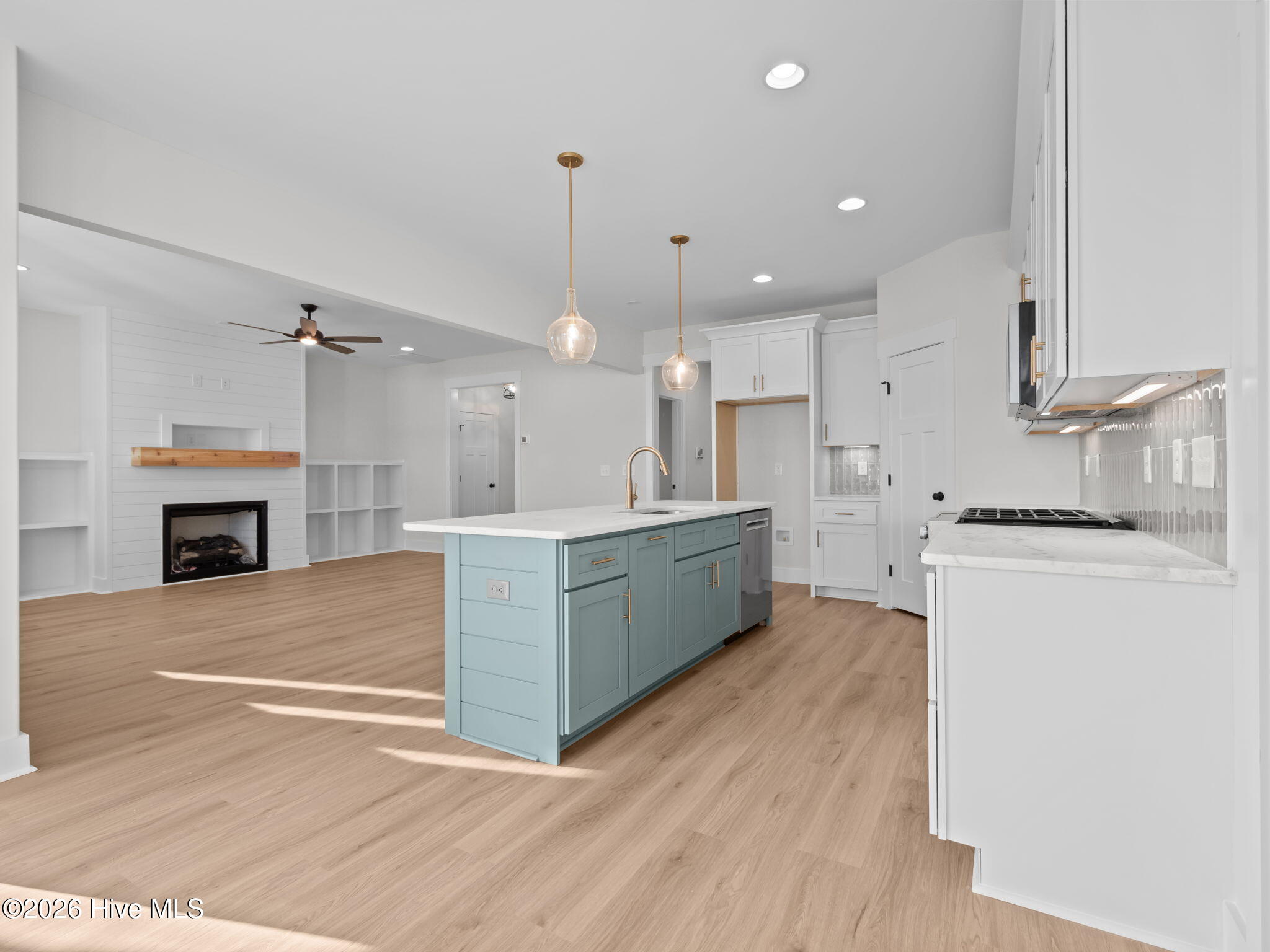 100543502 | Photo 20