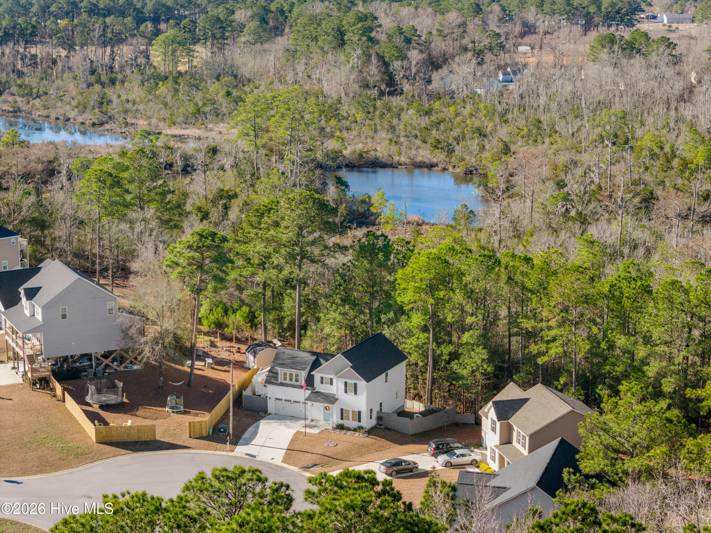 100549513 | Photo 65