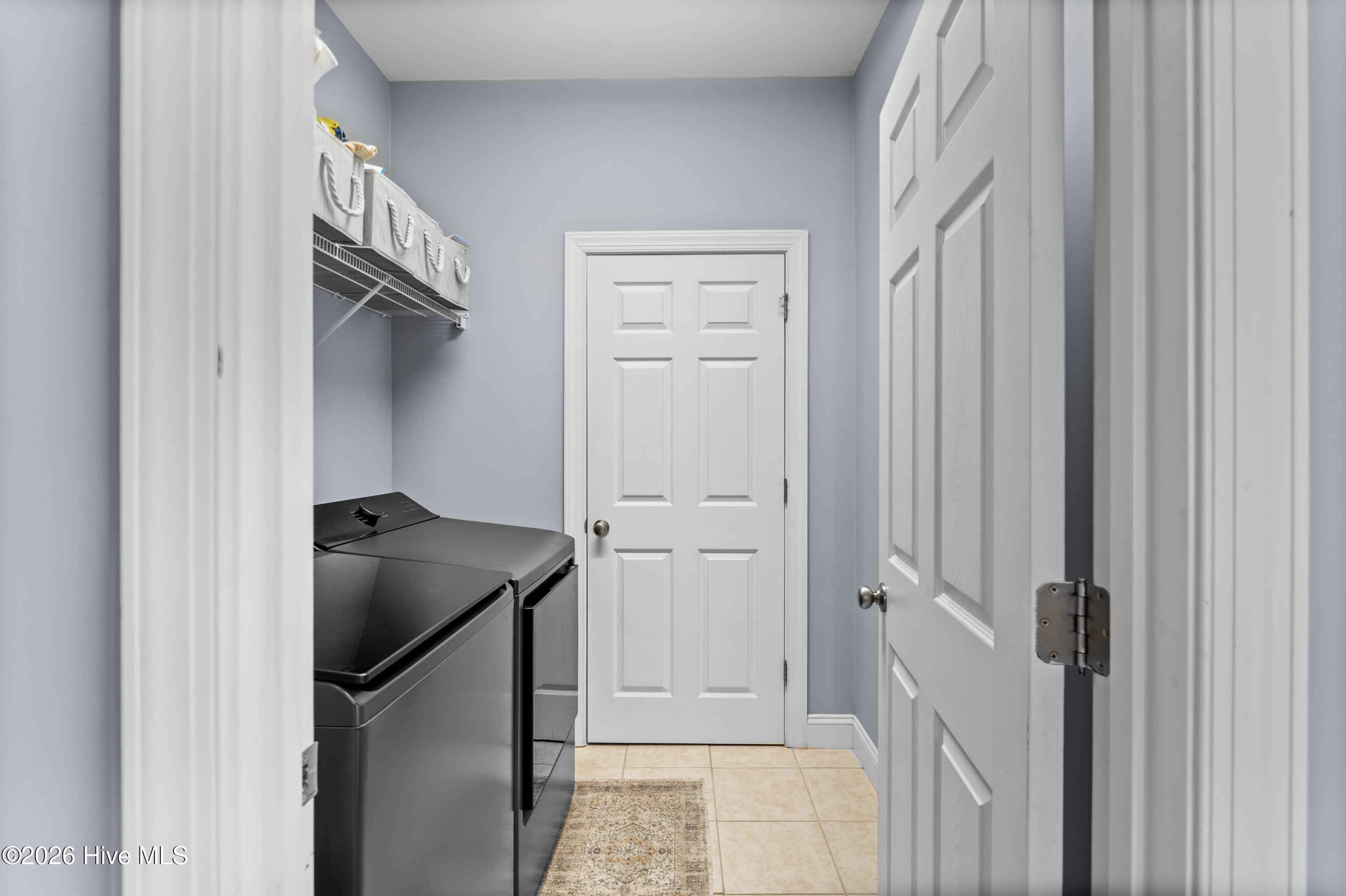 100550440 | Photo 45