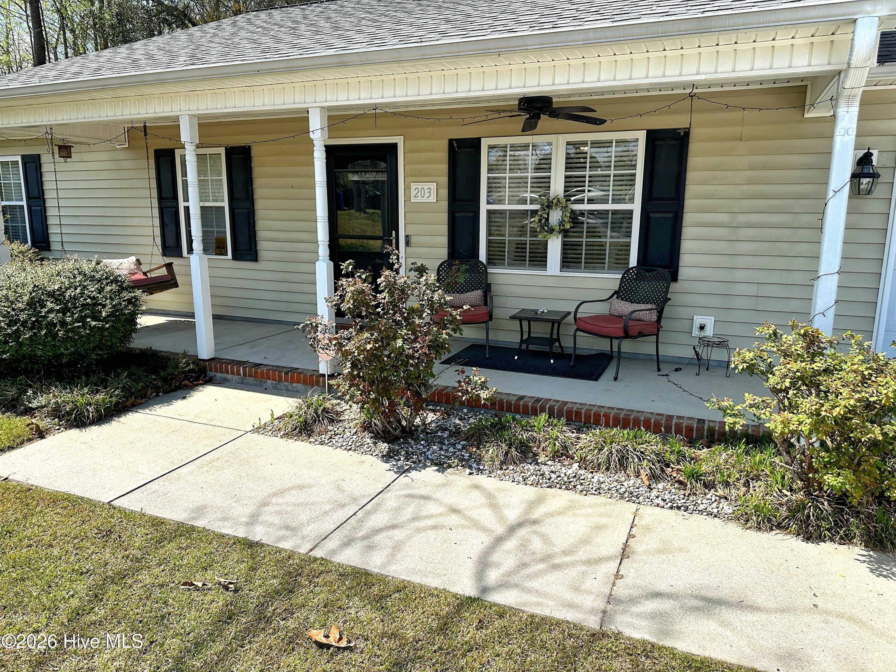 203 Stockton Court, Richlands, NC, 28574