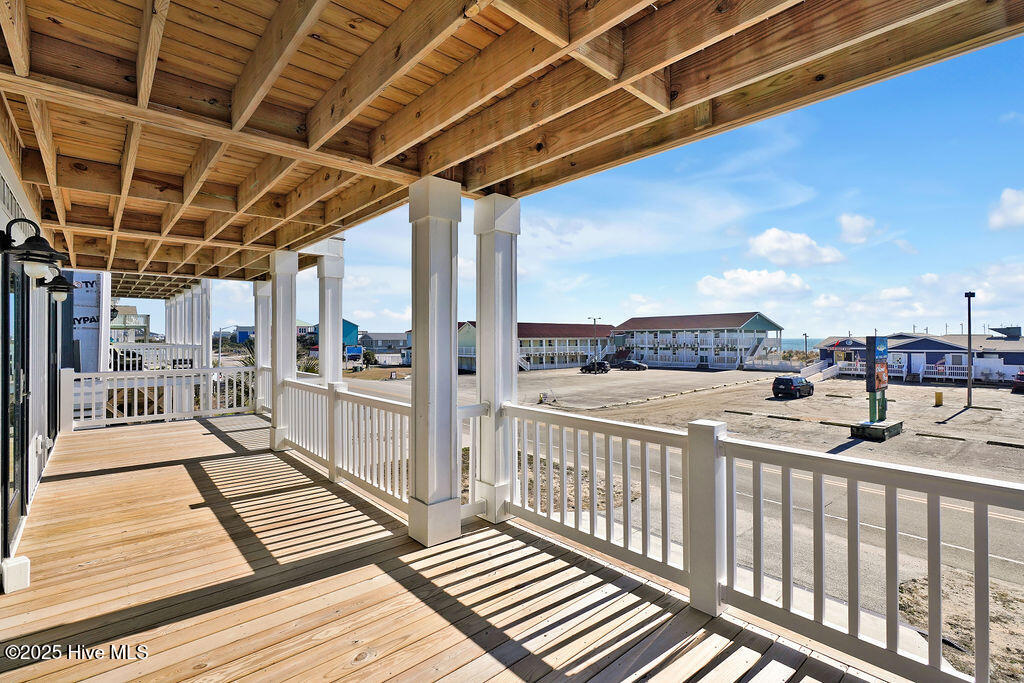 100541995 | Photo 20