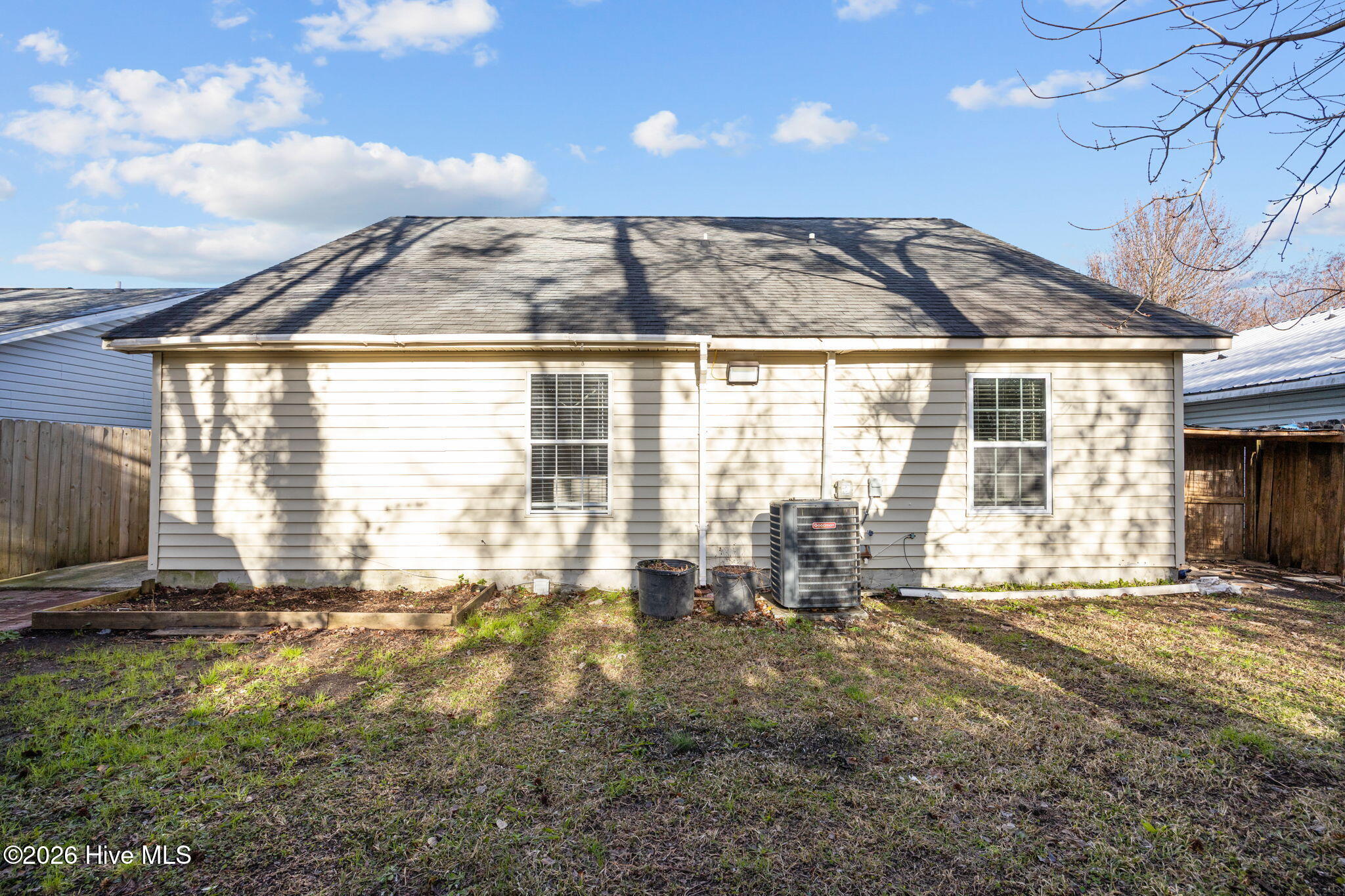 100550799 | Photo 34