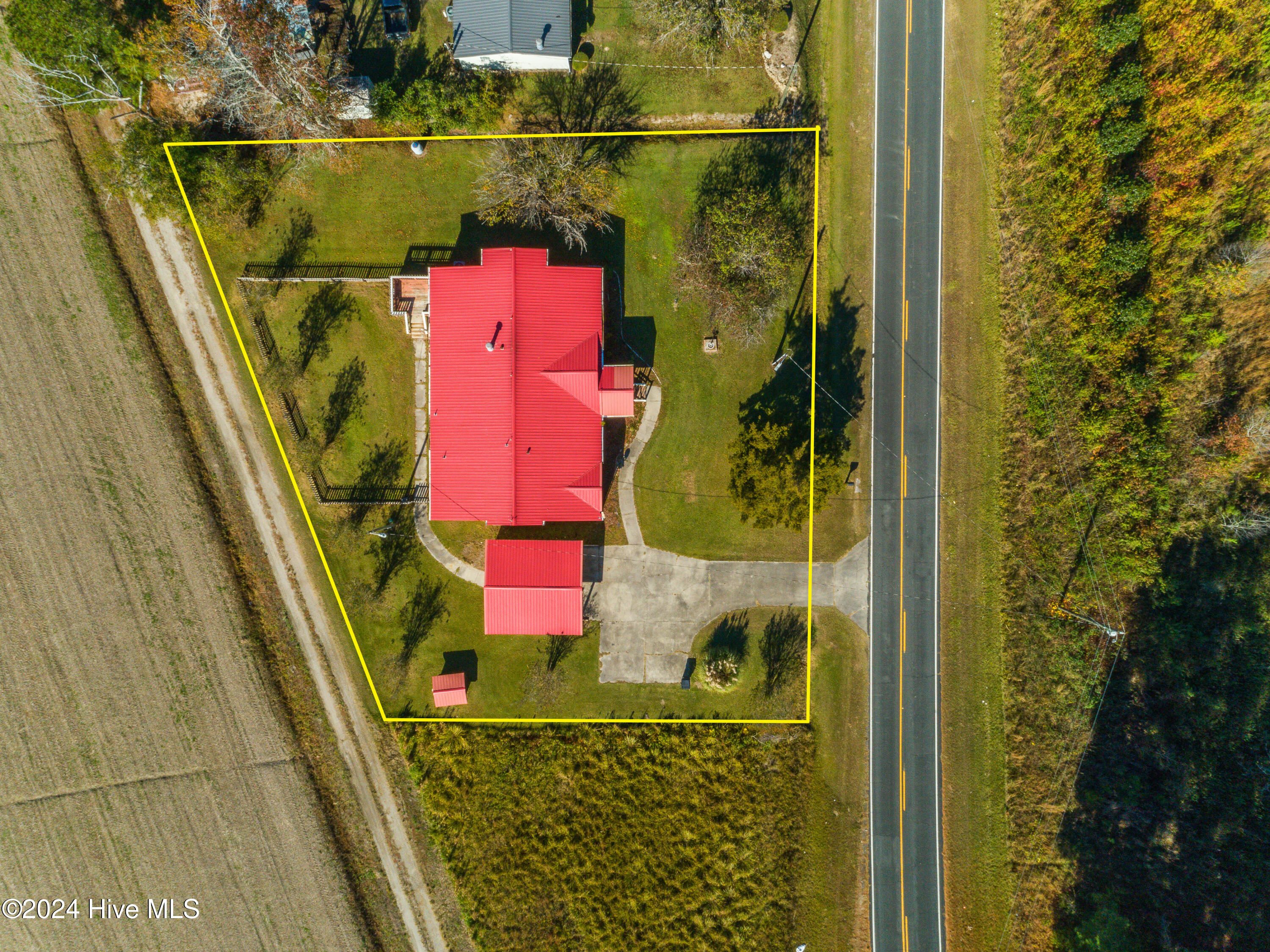 100566927 | Photo 49