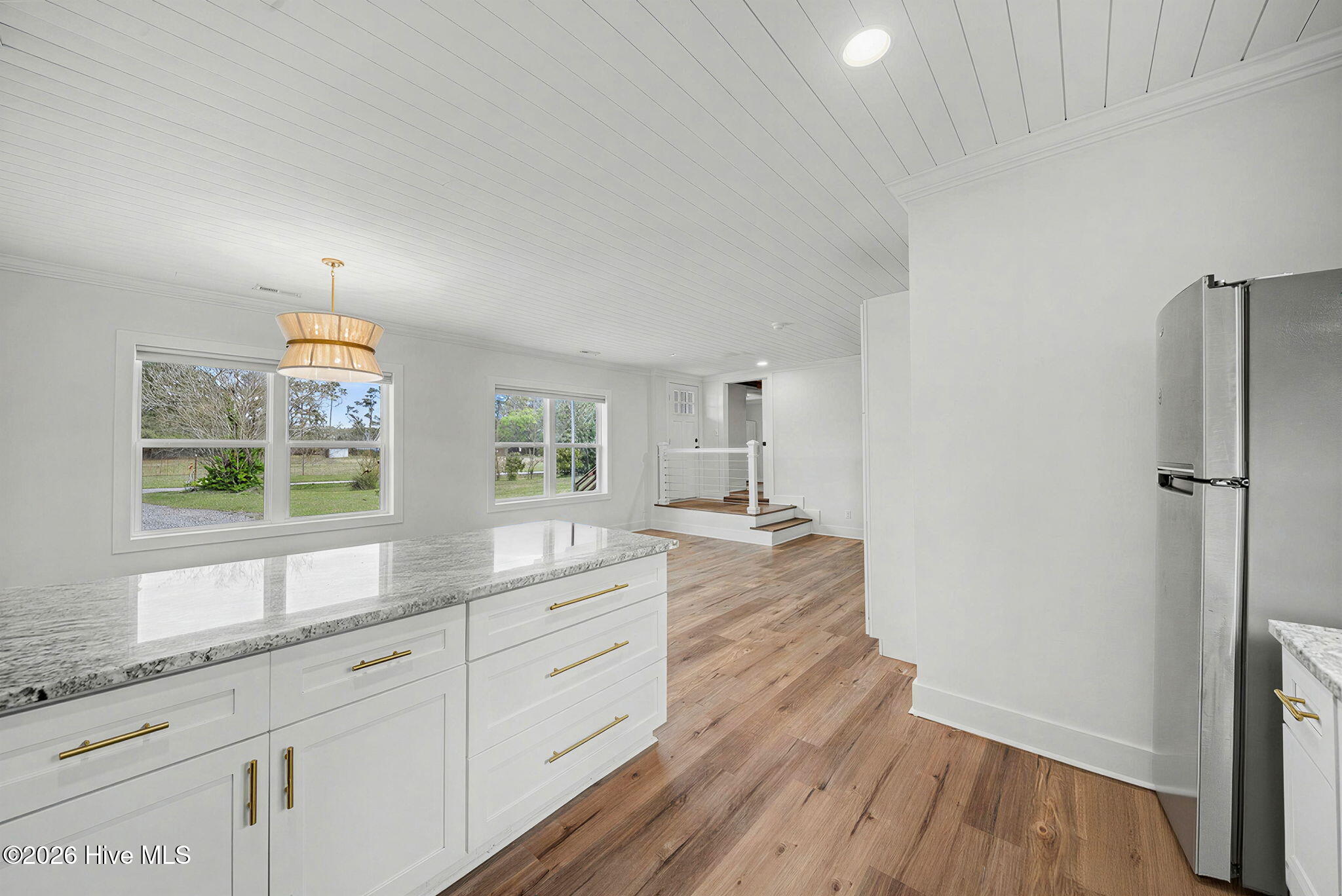 100564116 | Photo 18