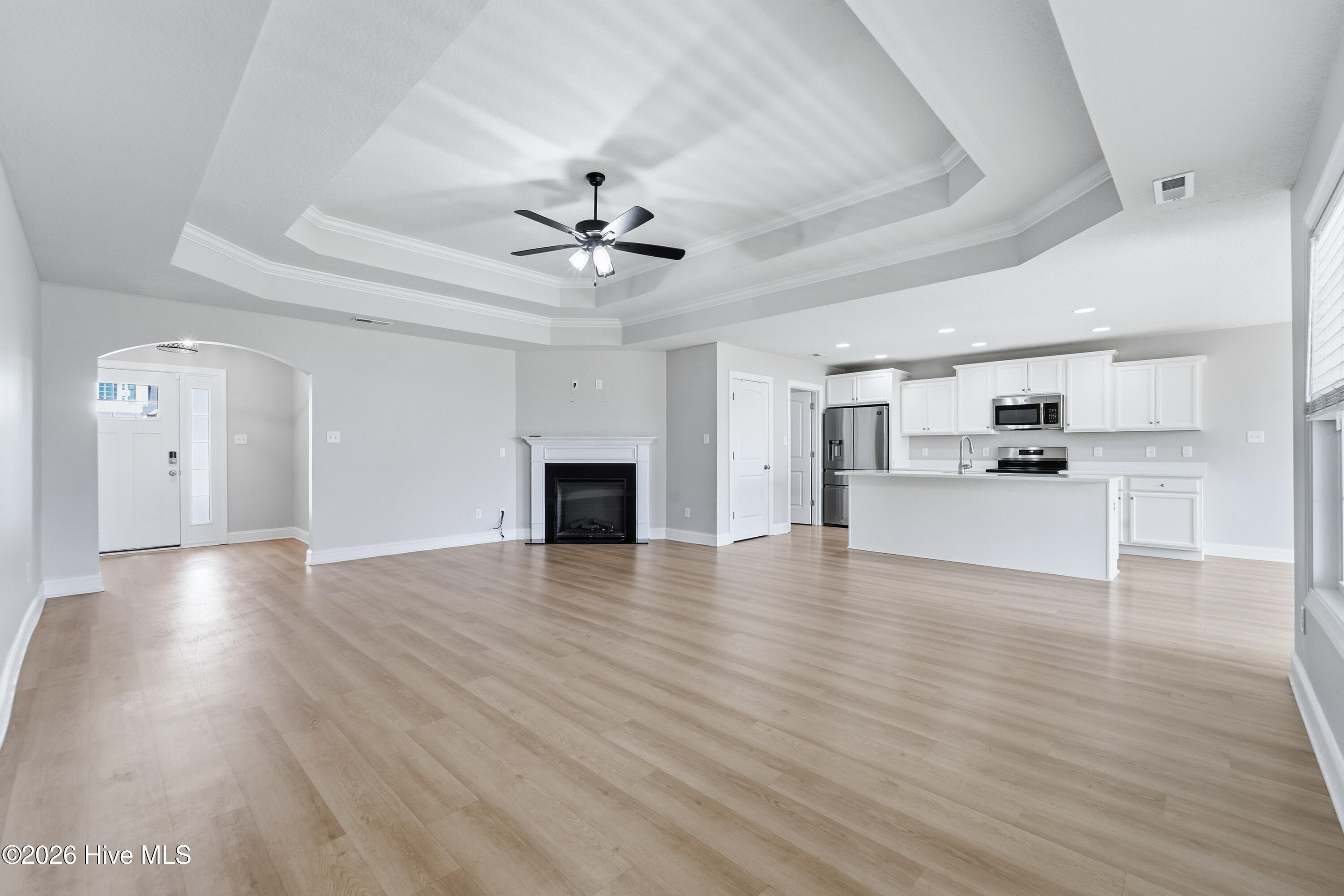 100570478 | Photo 13