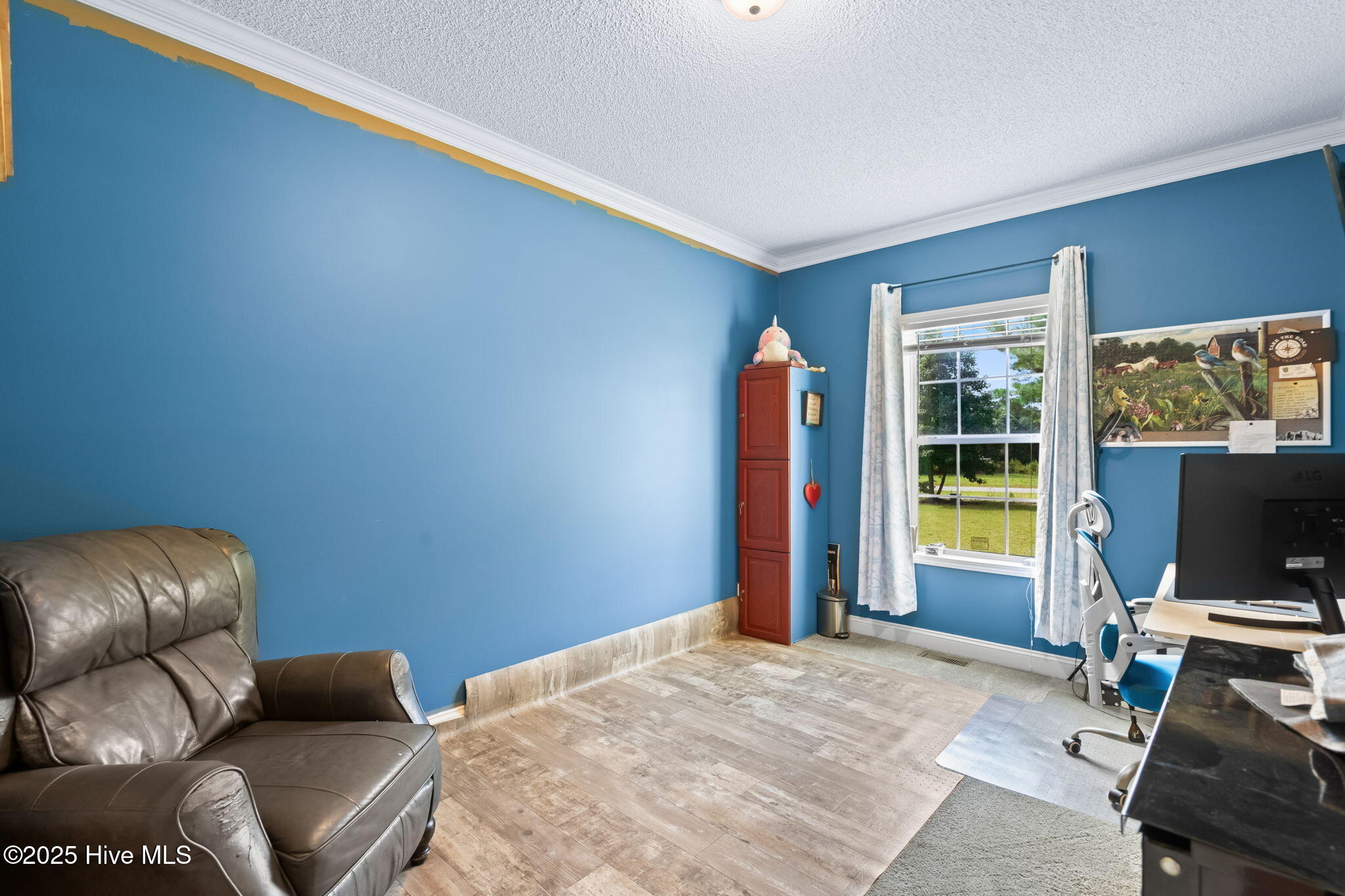 100518984 | Photo 19