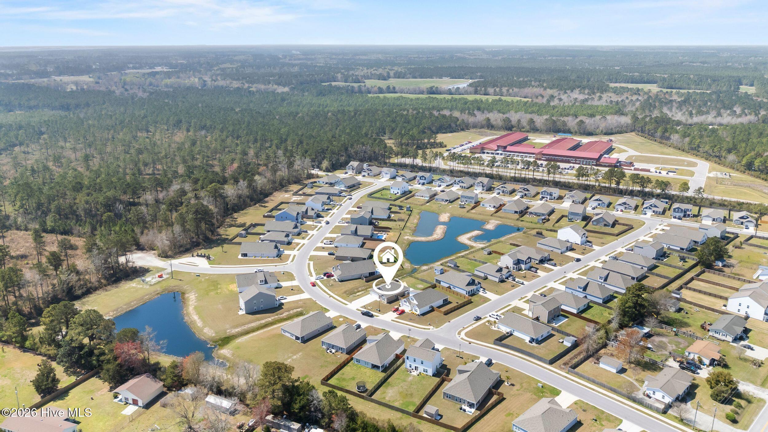 100562687 | Photo 46