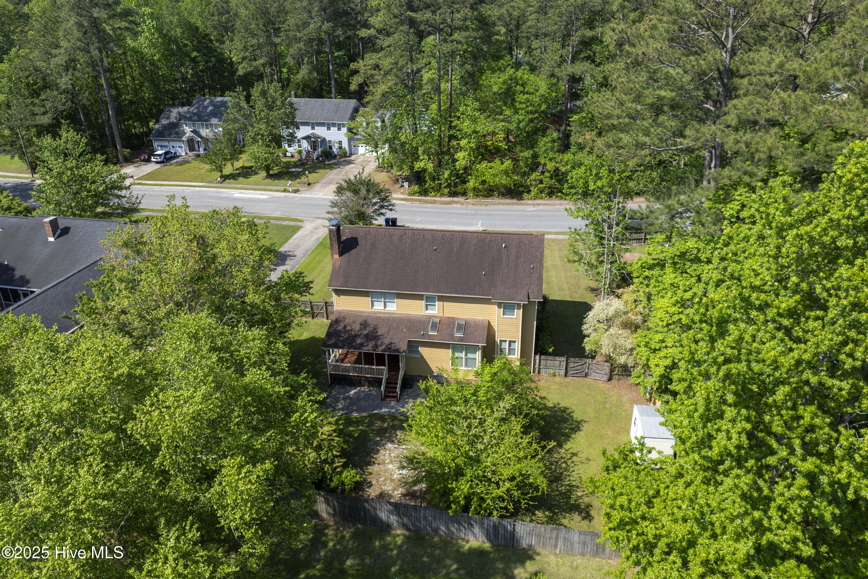 100554842 | Photo 37