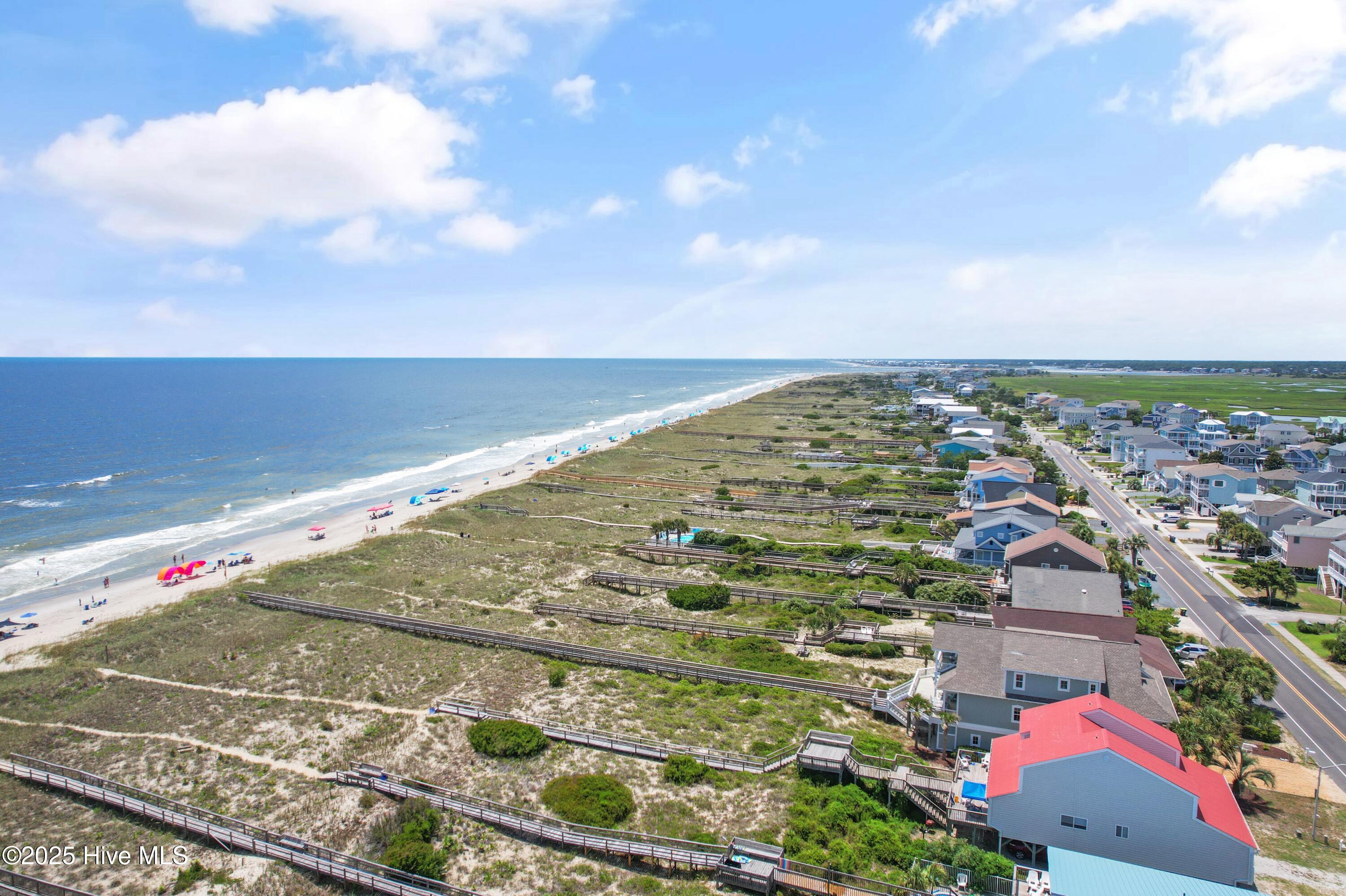 100519693 | Photo 59