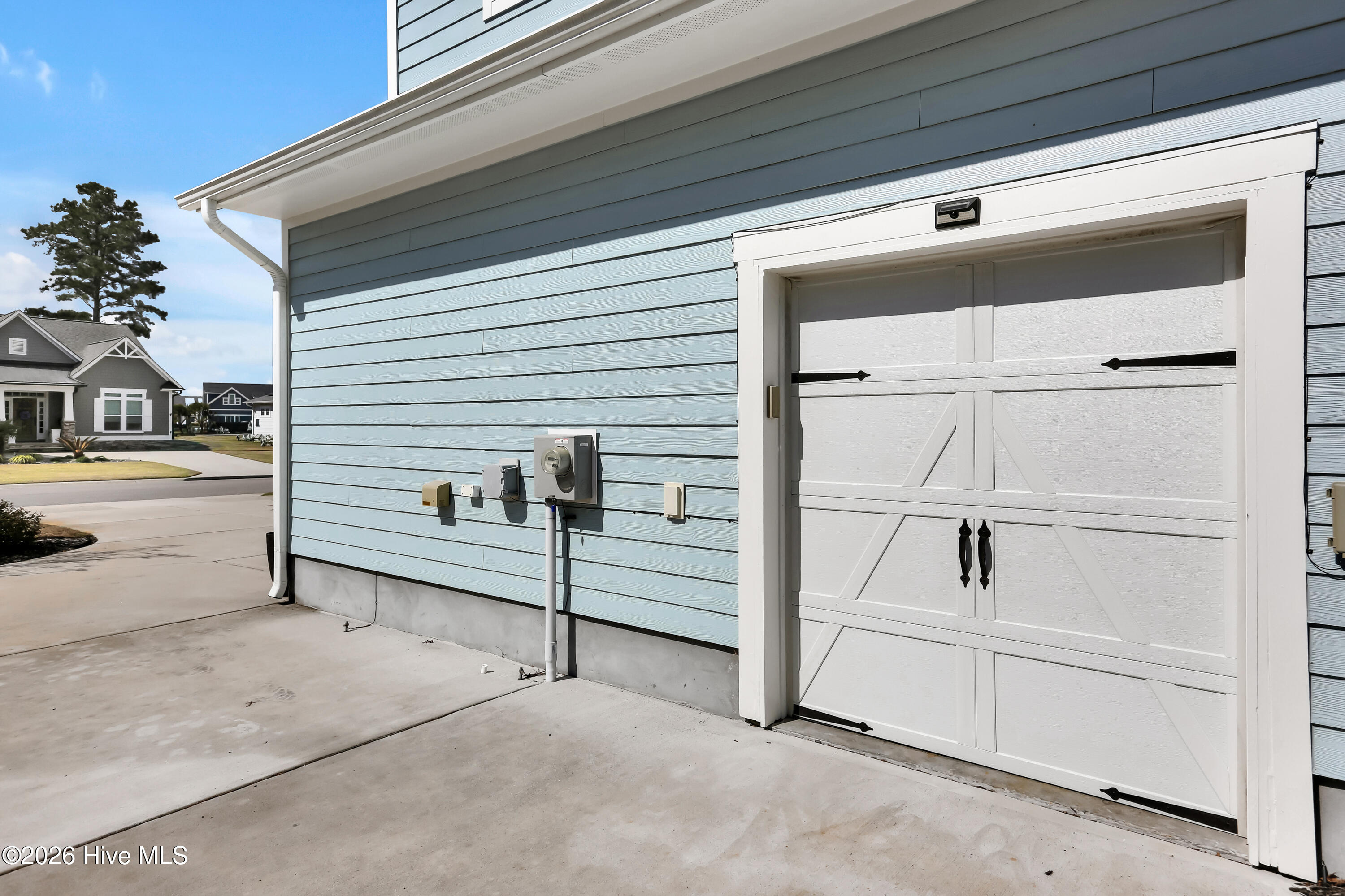 100560278 | Photo 38