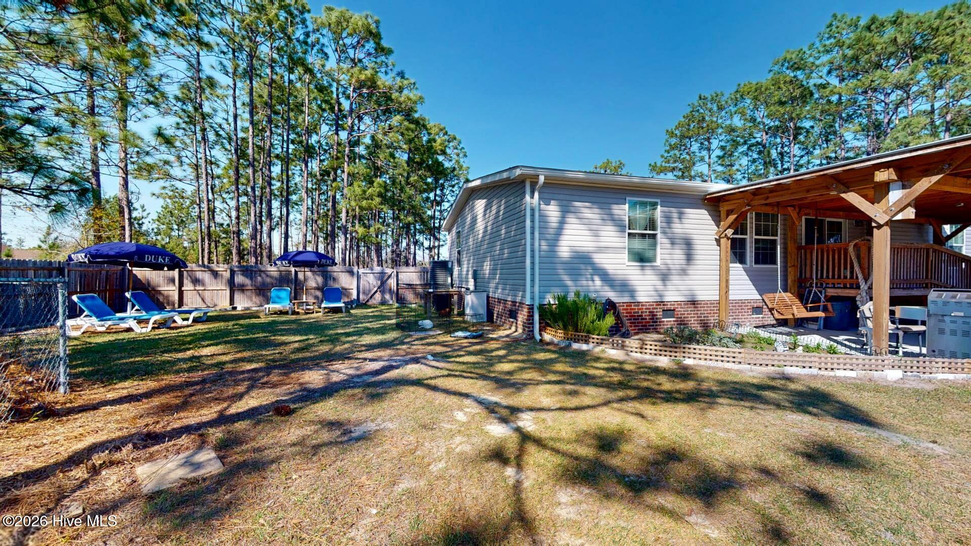 100567177 | Photo 43