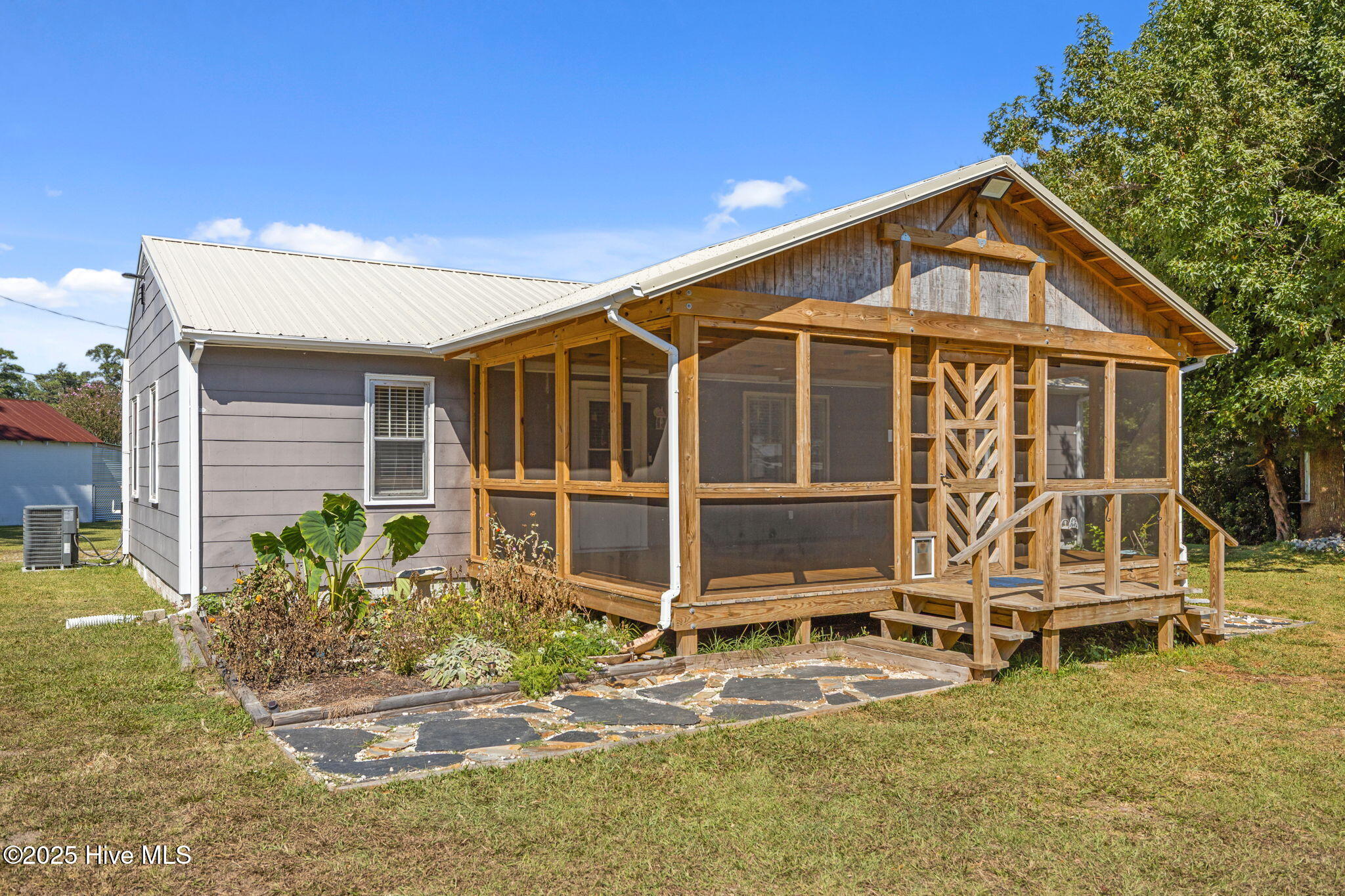 376 Shell Road,Atlantic