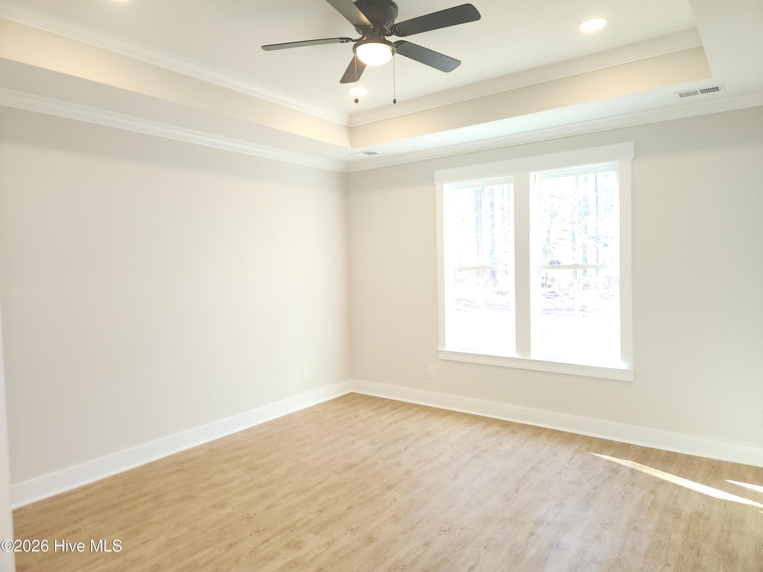 100559285 | Photo 36