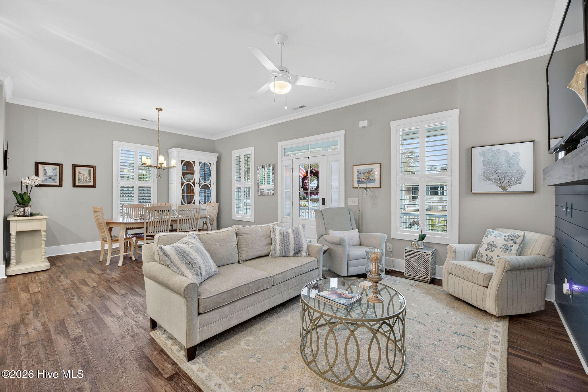 100552551 | Photo 16