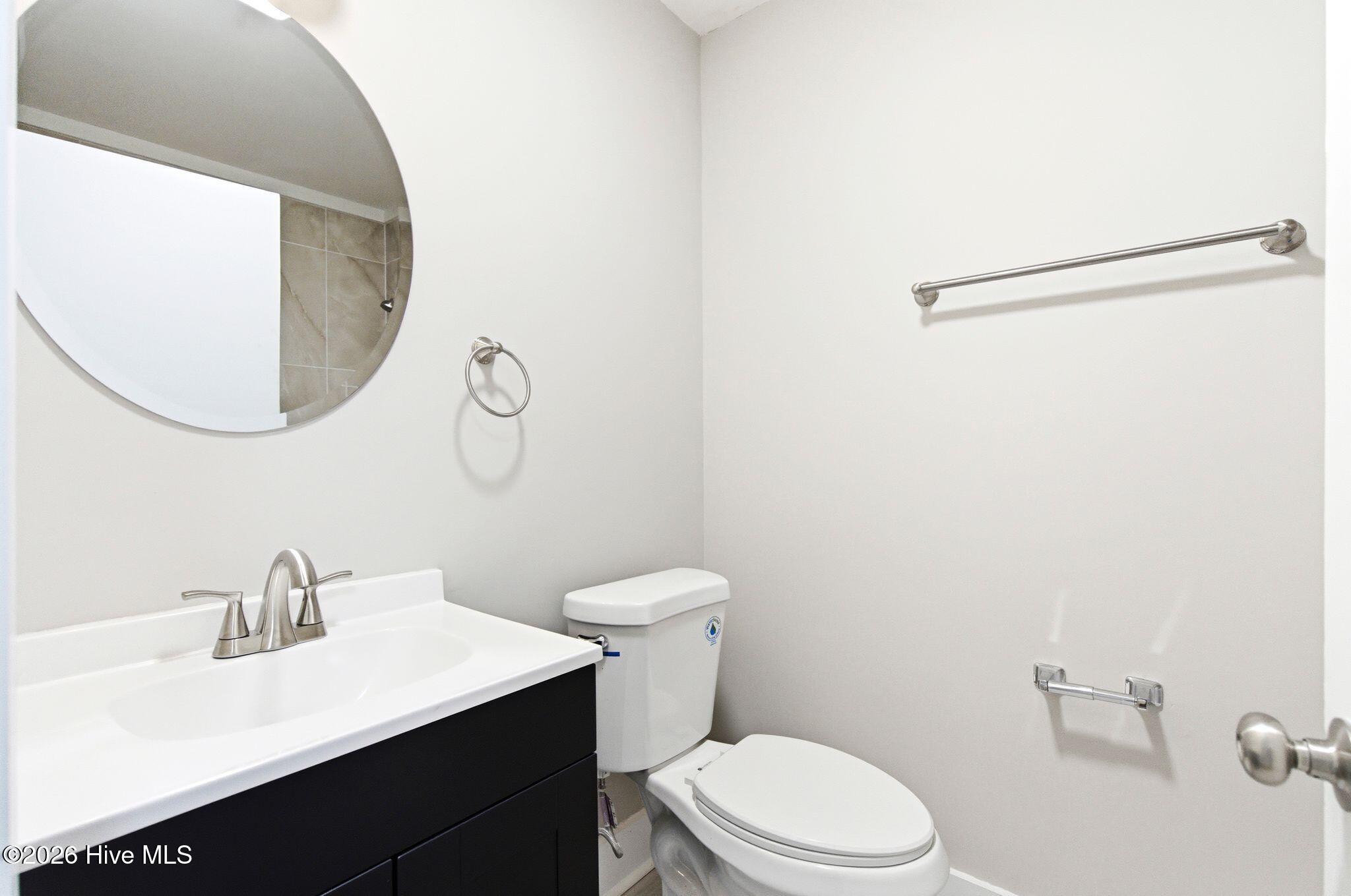 100564209 | Photo 23