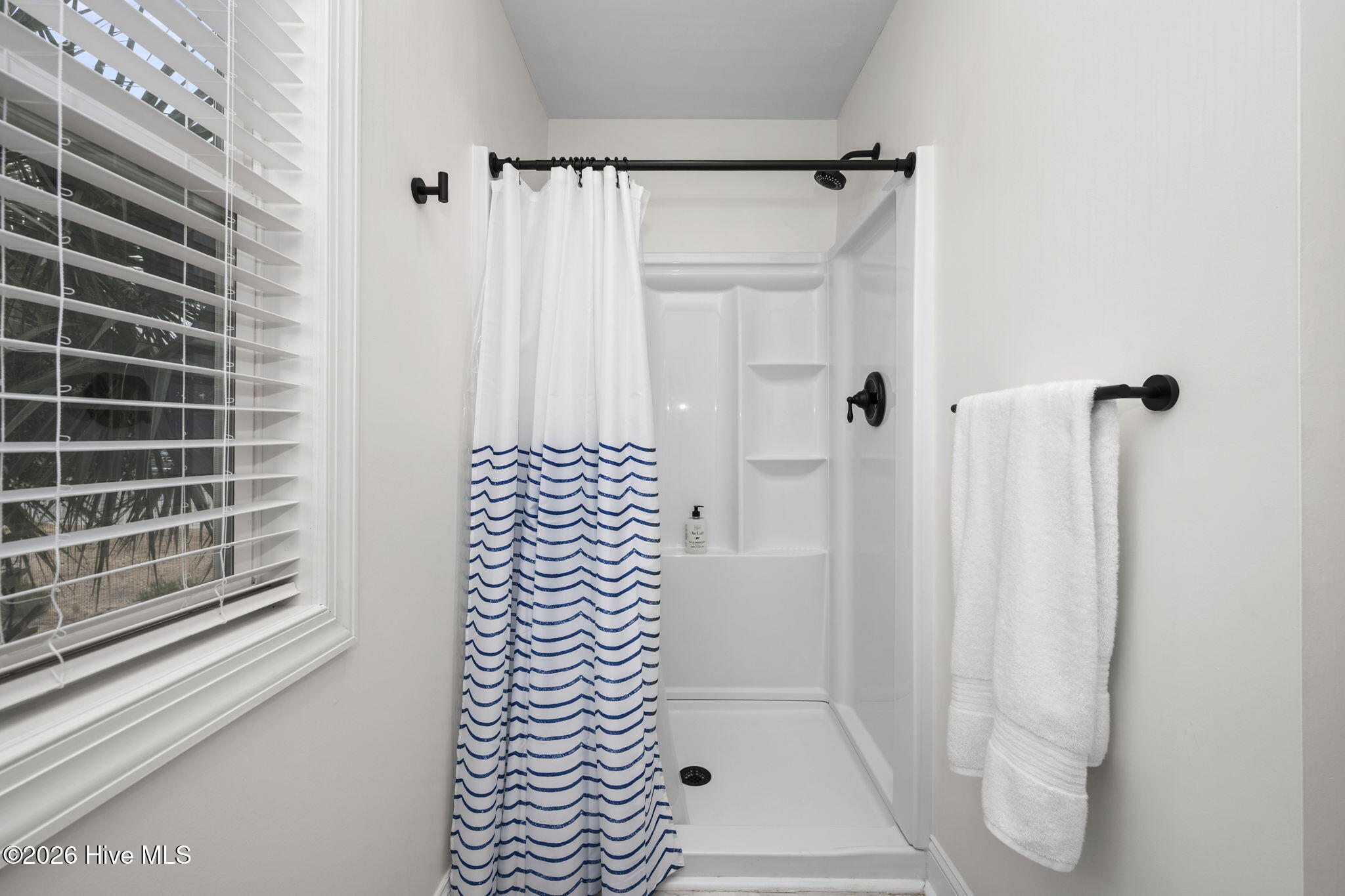 100557272 | Photo 52