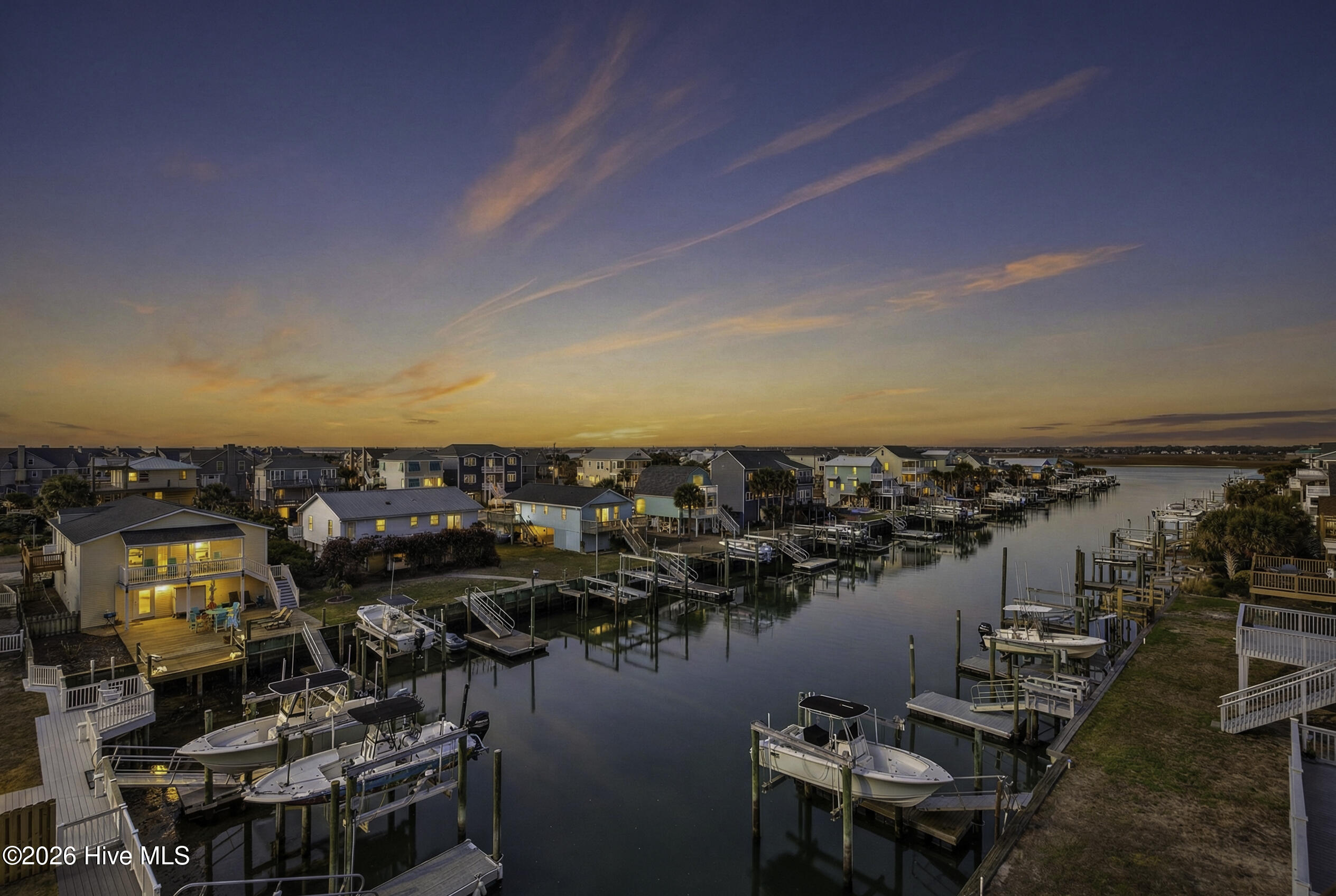 103 Mcleod Avenue, Topsail Beach, NC, 28445