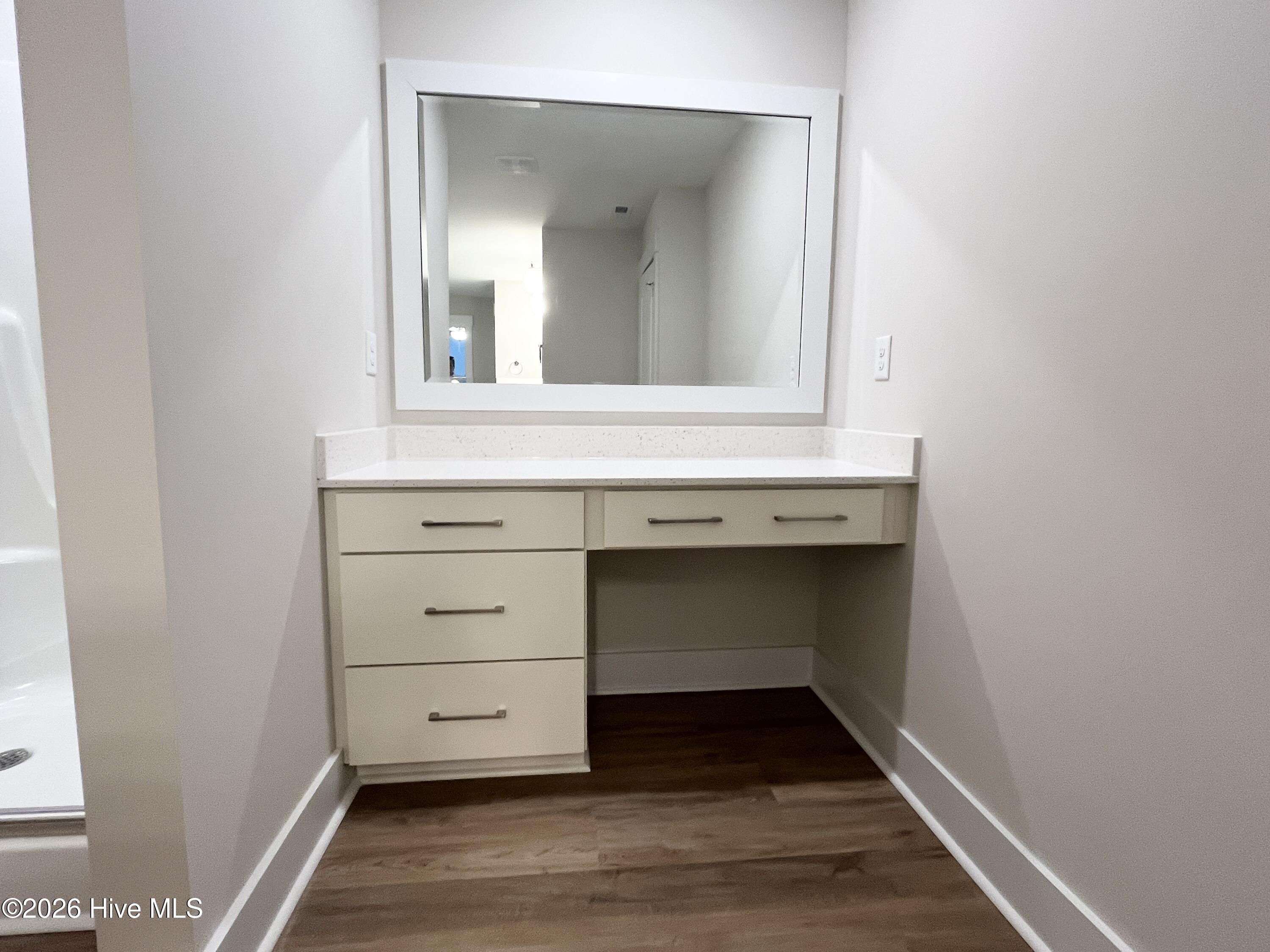 100544974 | Photo 17