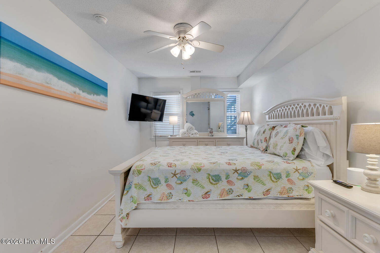 100561706 | Photo 41