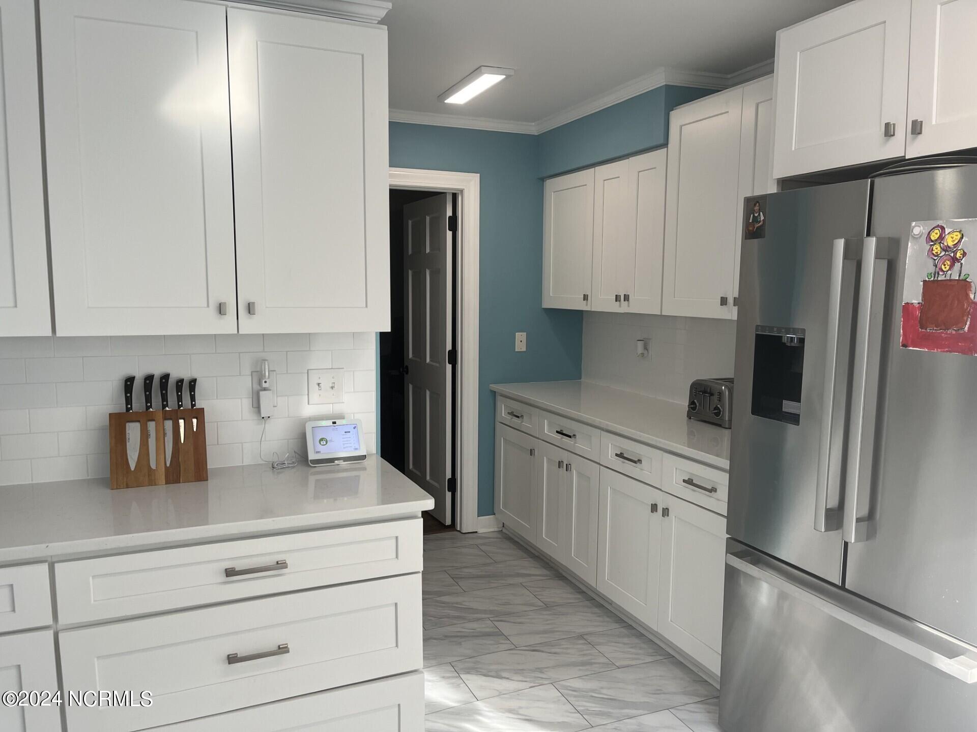 100463313 | Photo 22