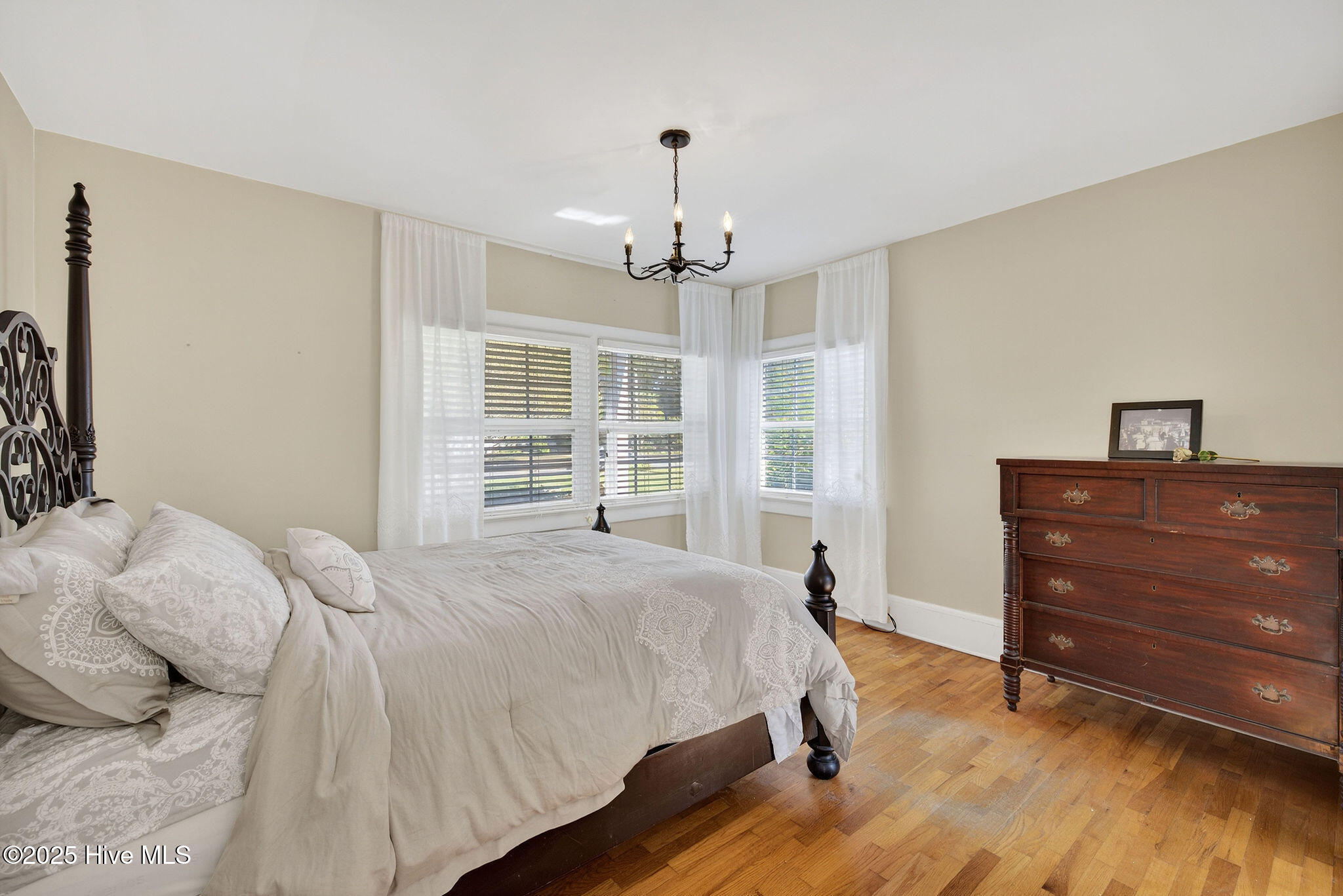 100539754 | Photo 20