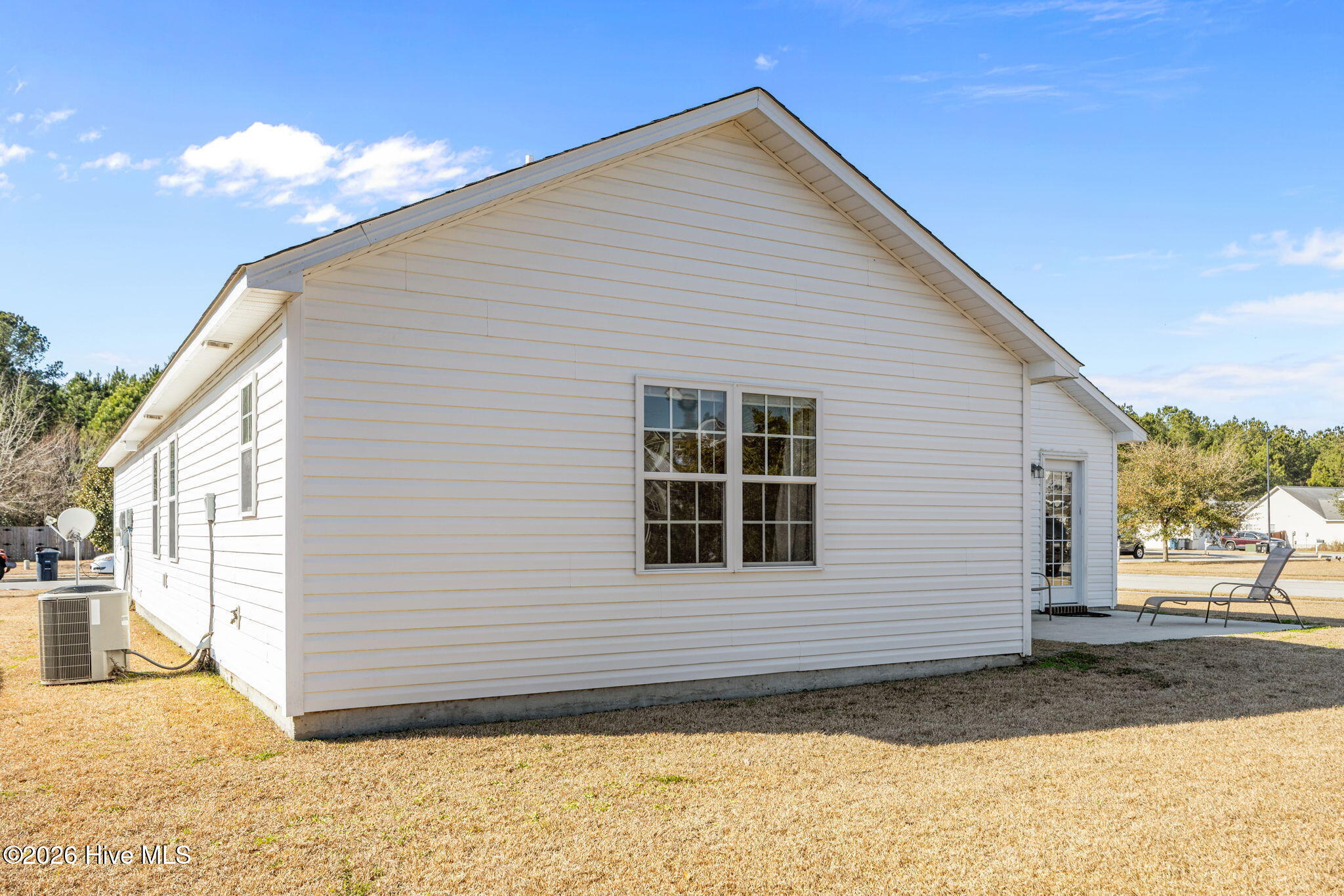 100550942 | Photo 46