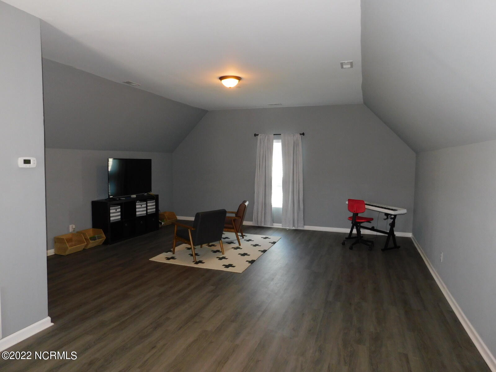 100557671 | Photo 28