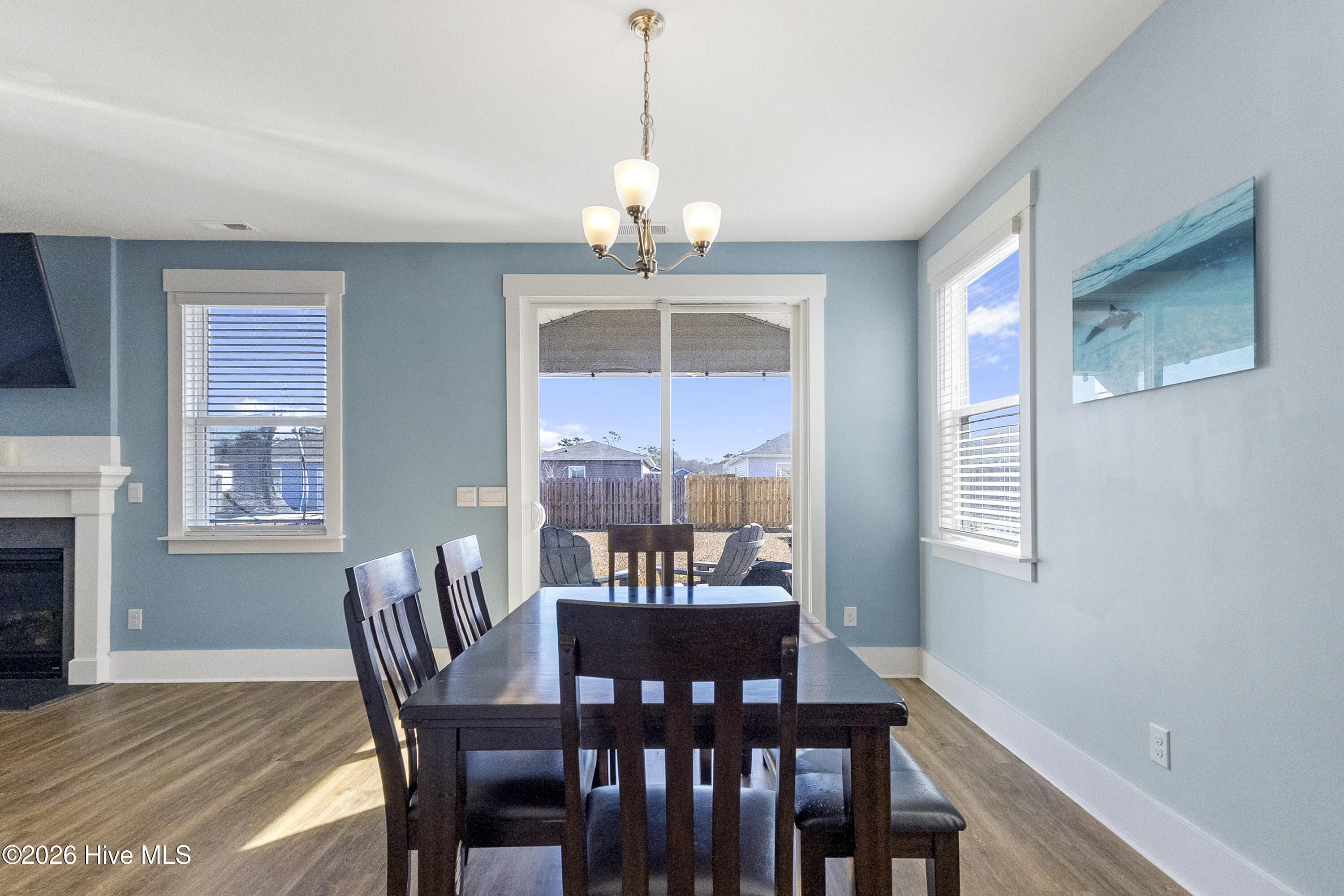 100547510 | Photo 14