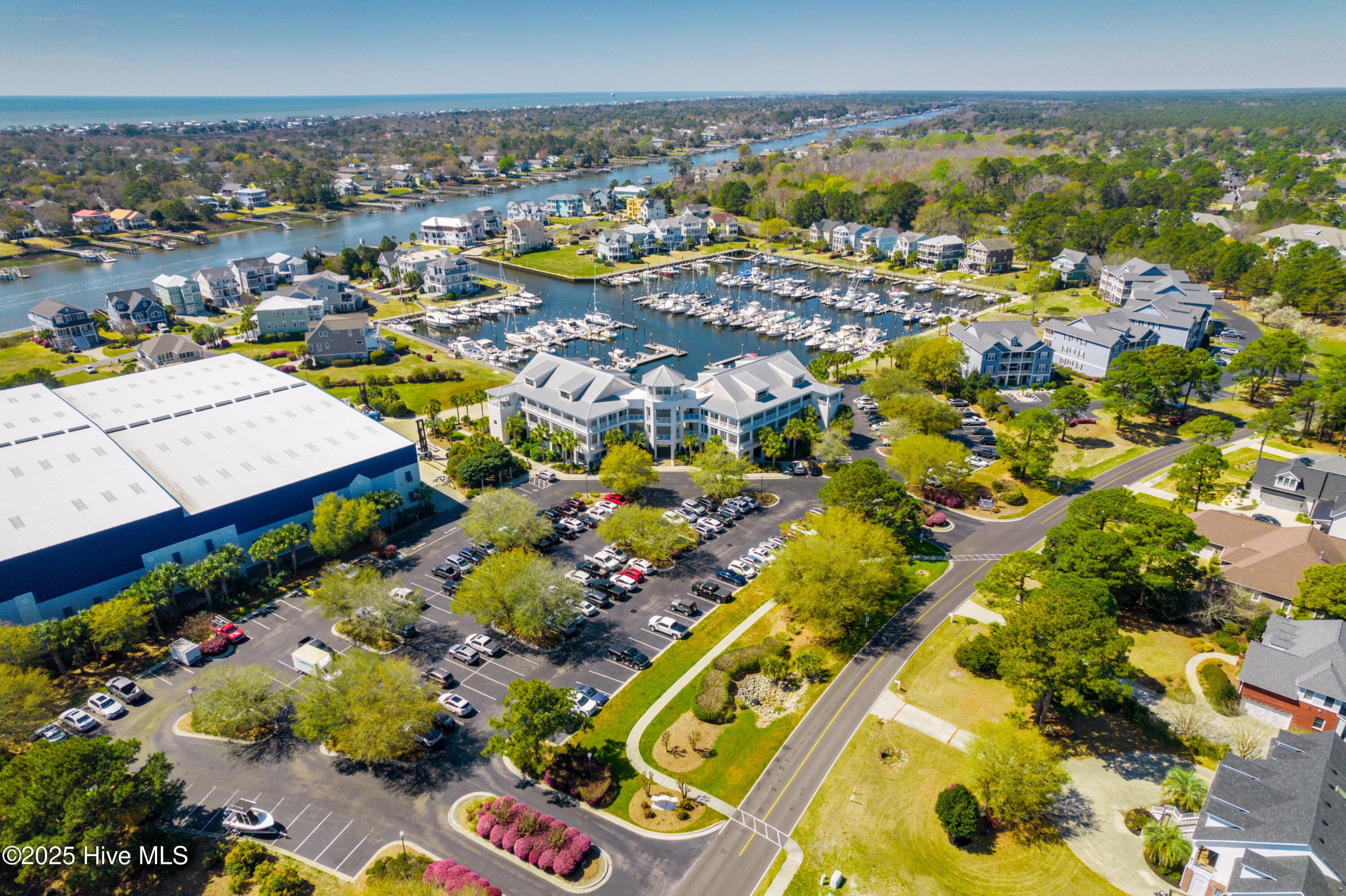 100542823 | Photo 62