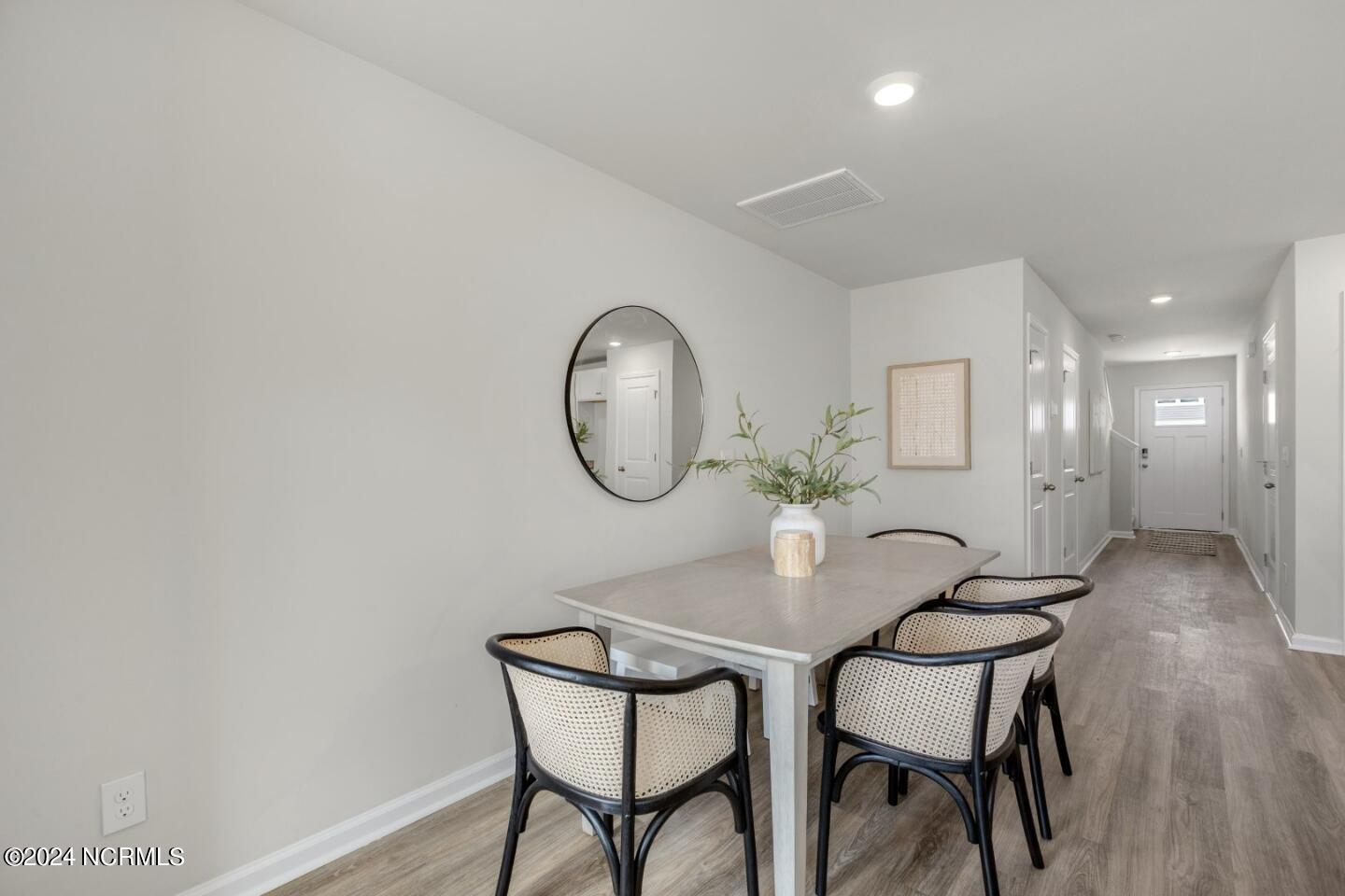 7098 Dunford Road Unit 130, Leland, NC 28451 – photo 9: Dining Area