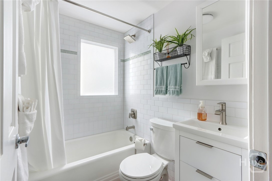 205 W Jones Lane, Savannah, GA, 31401