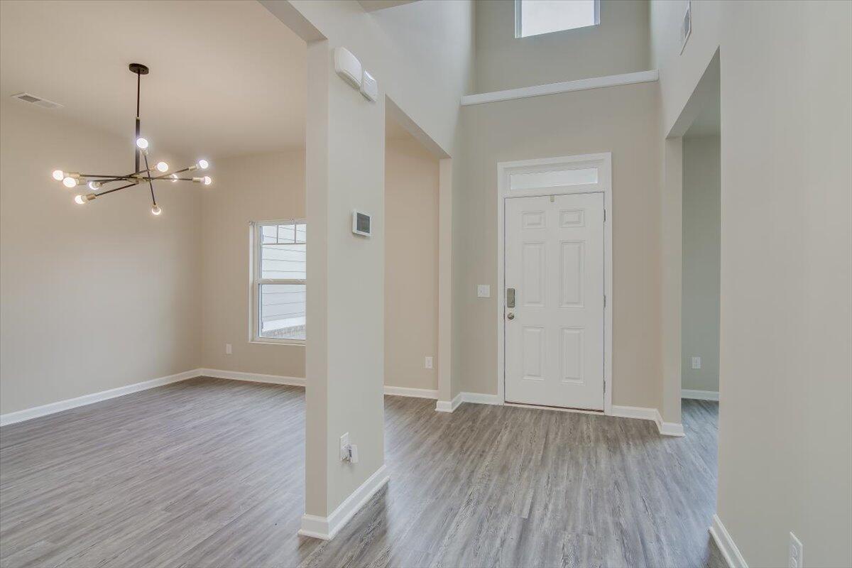 5026 Vine Lane