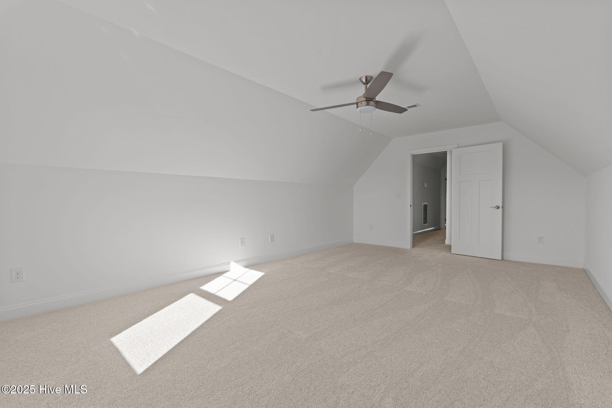 725 Peele Farm Lane