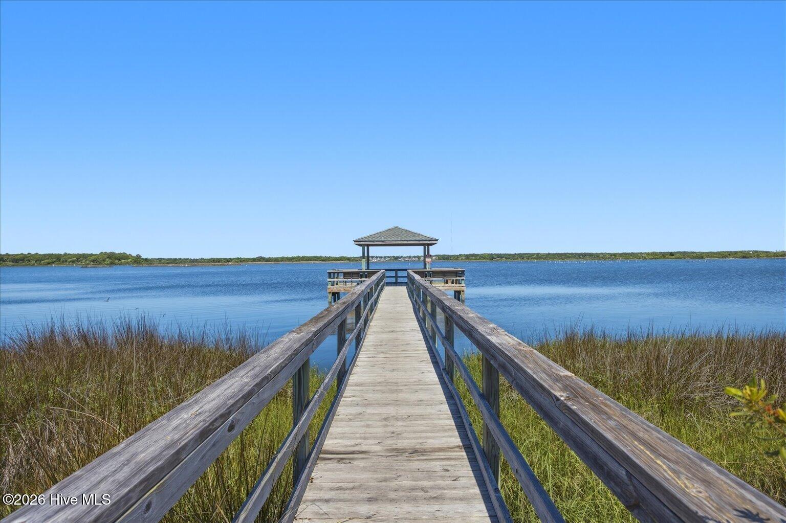 100570154 | Photo 36