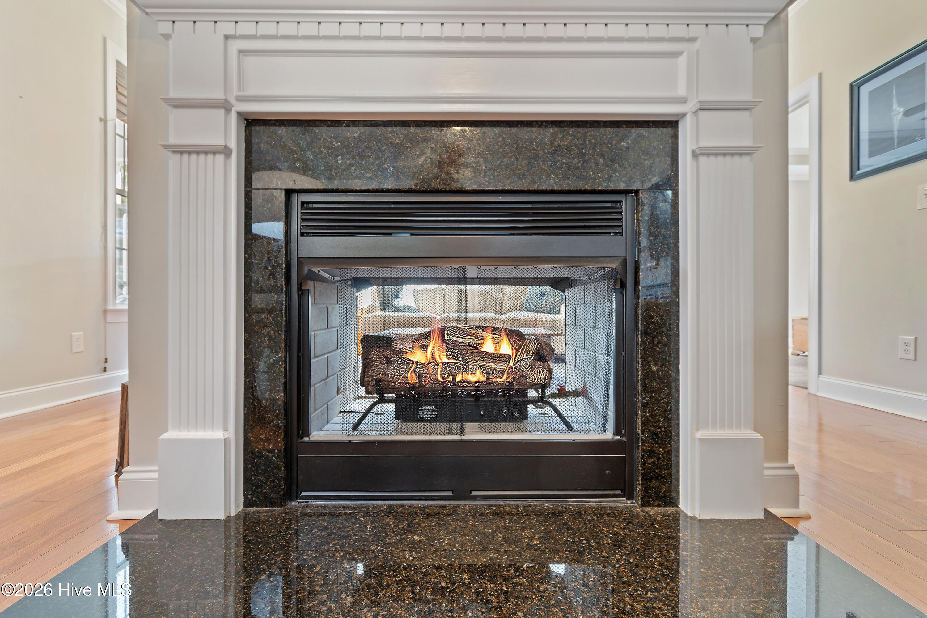 100554573 | Photo 10