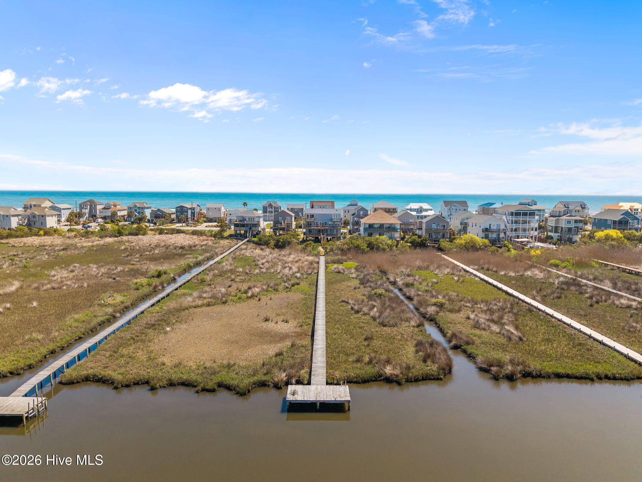 100564989 | Photo 39