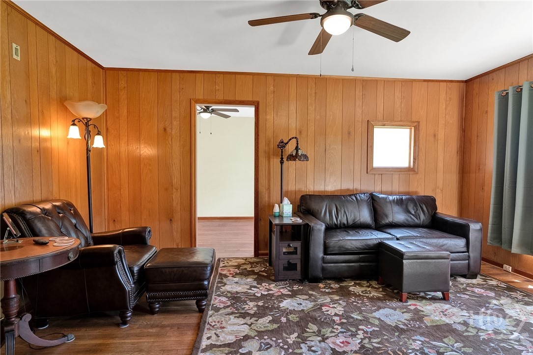 138 Vidalia Interior